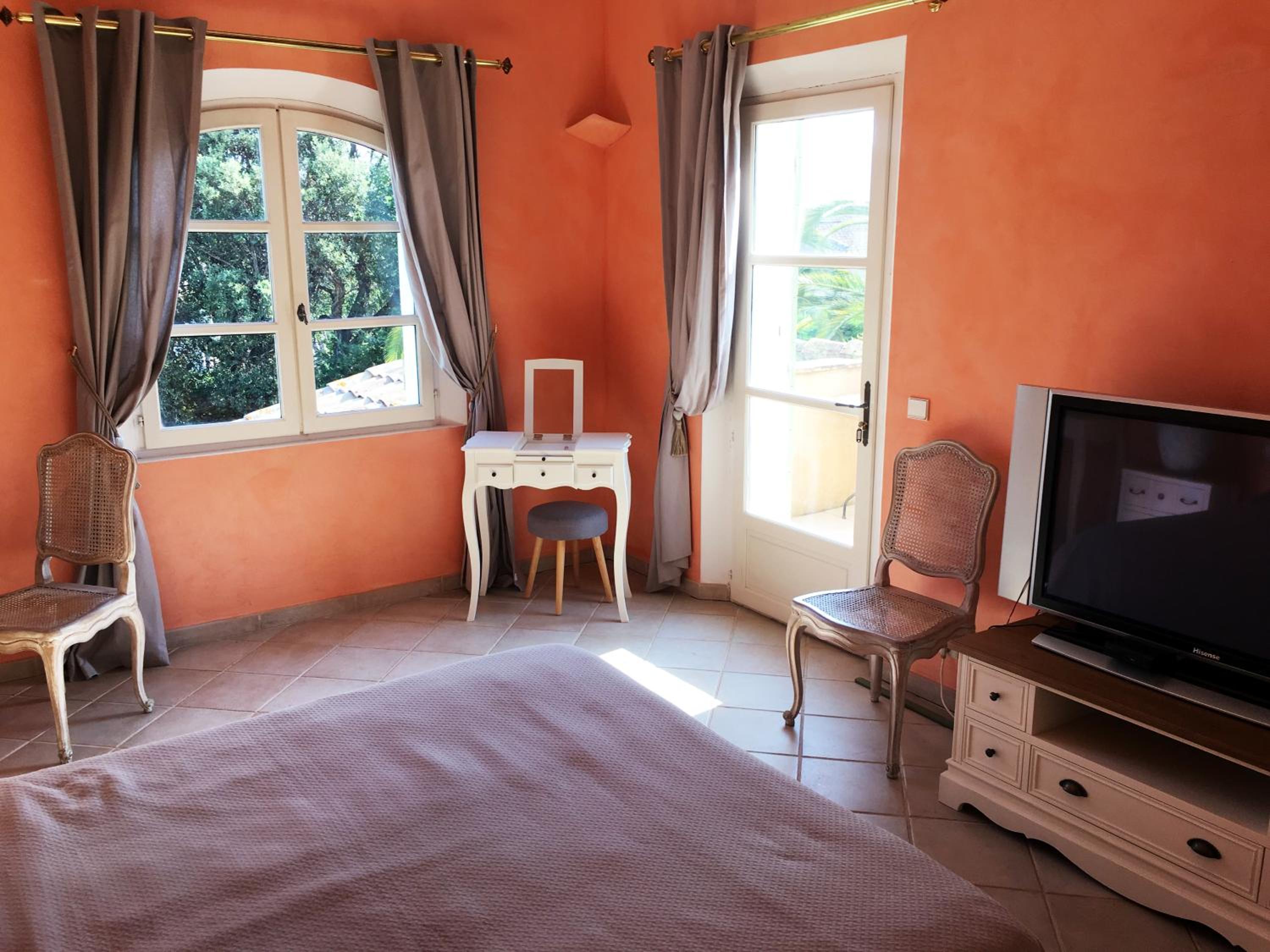 Double Room with Private Bathroom photo 2