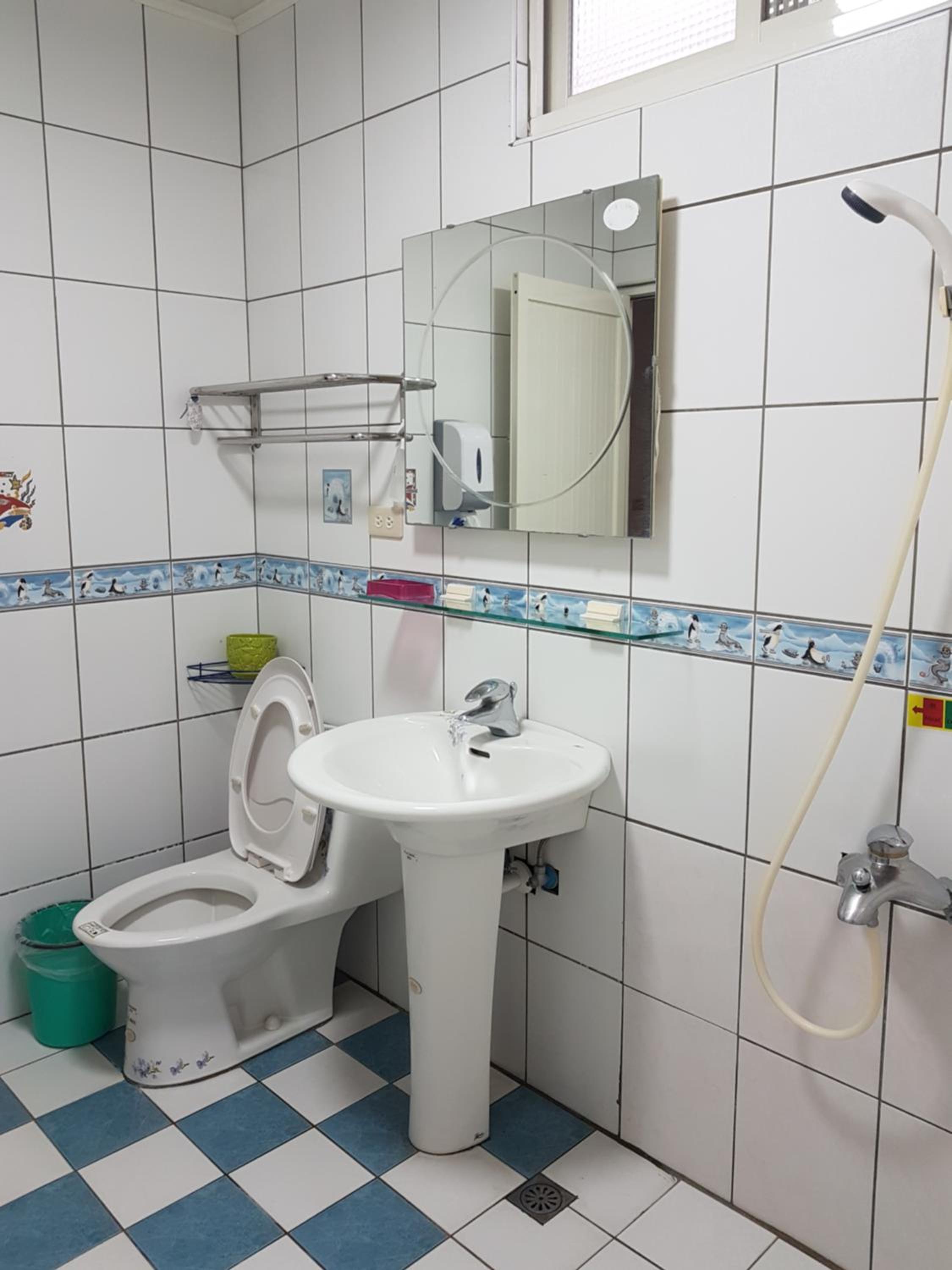 Quadruple Room with Bathroom photo 2
