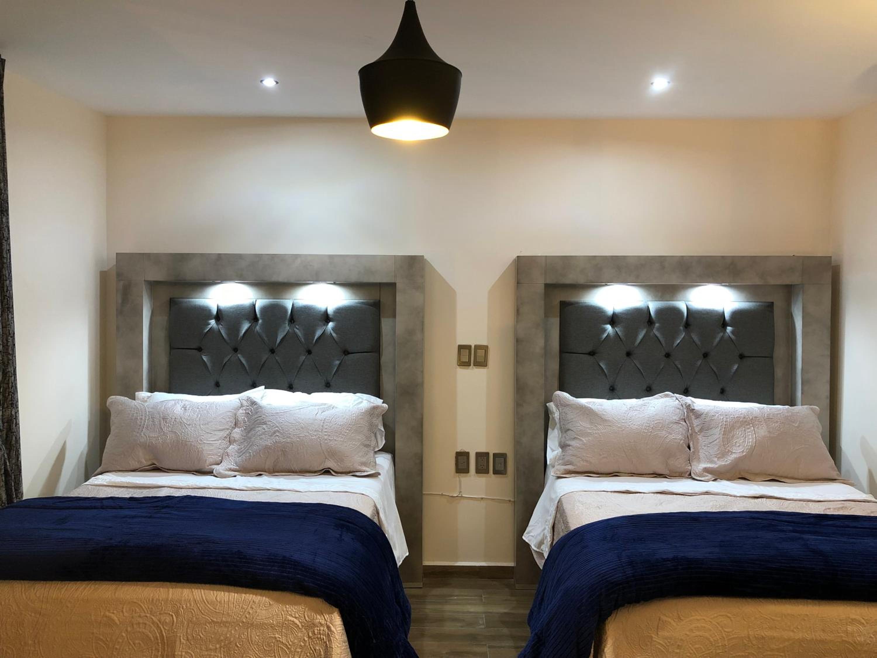 Twin Room with Balcony photo 1