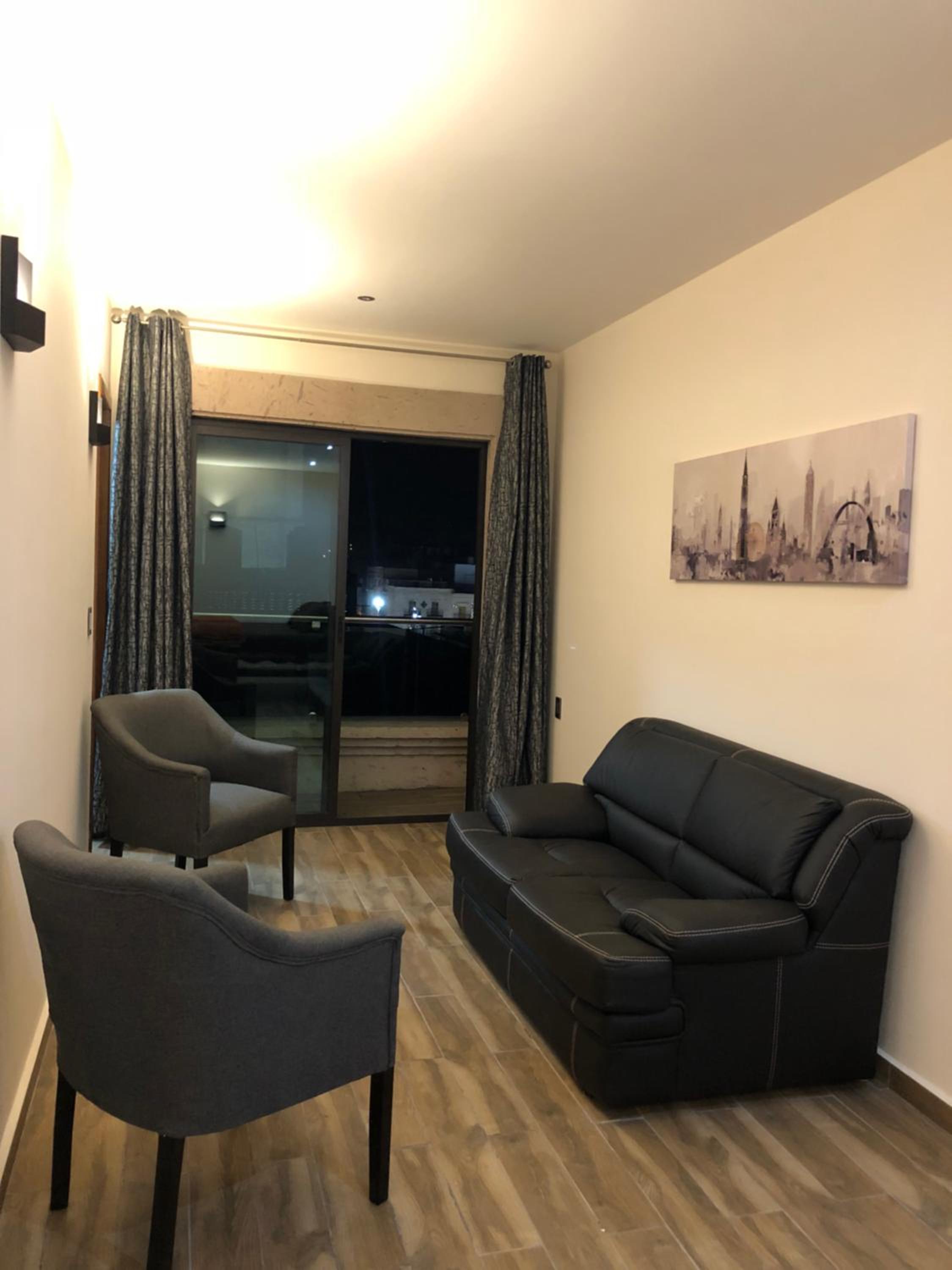 Suite with Balcony photo 2