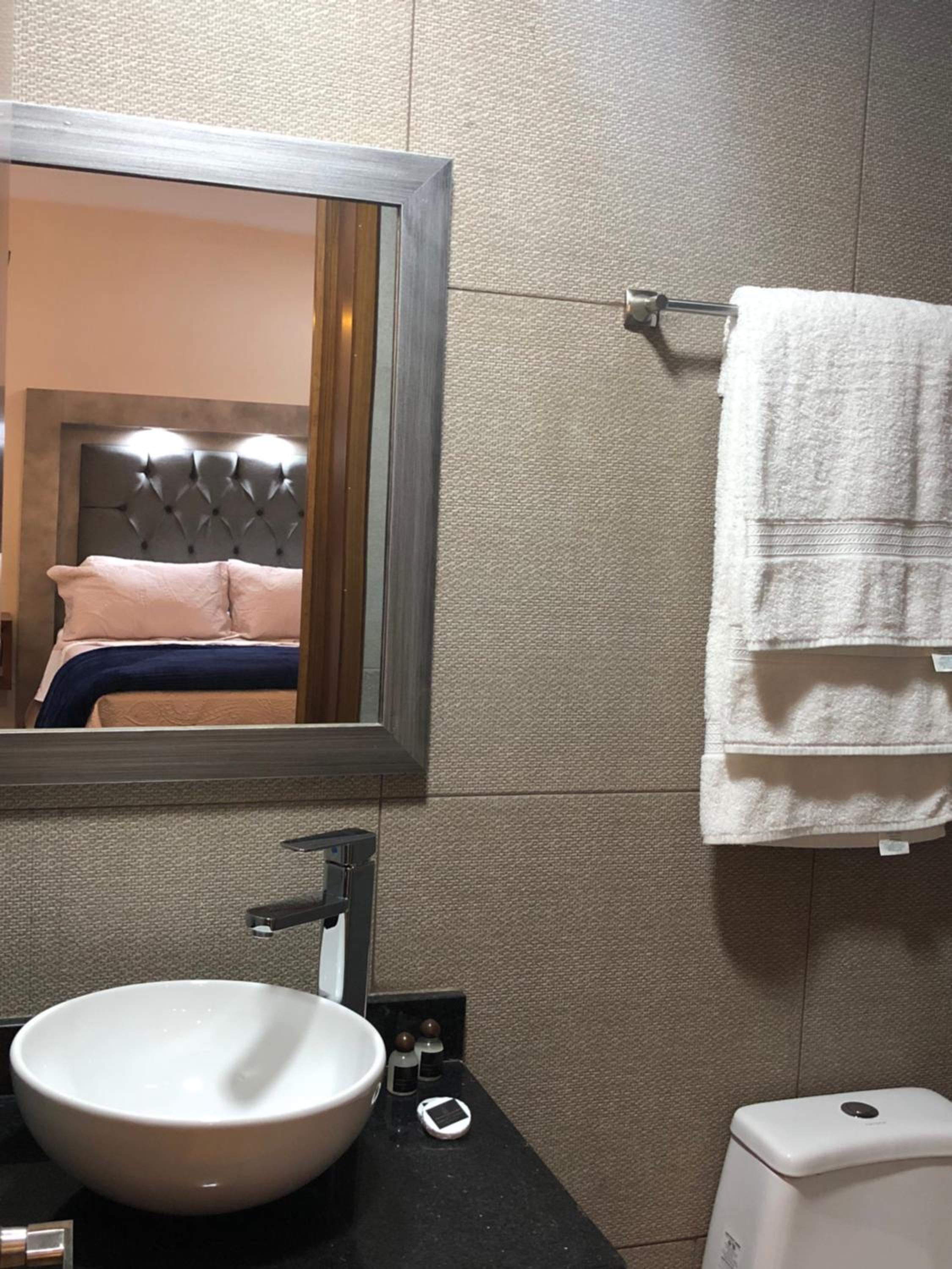 Deluxe Double Room with Two Double Beds photo 2