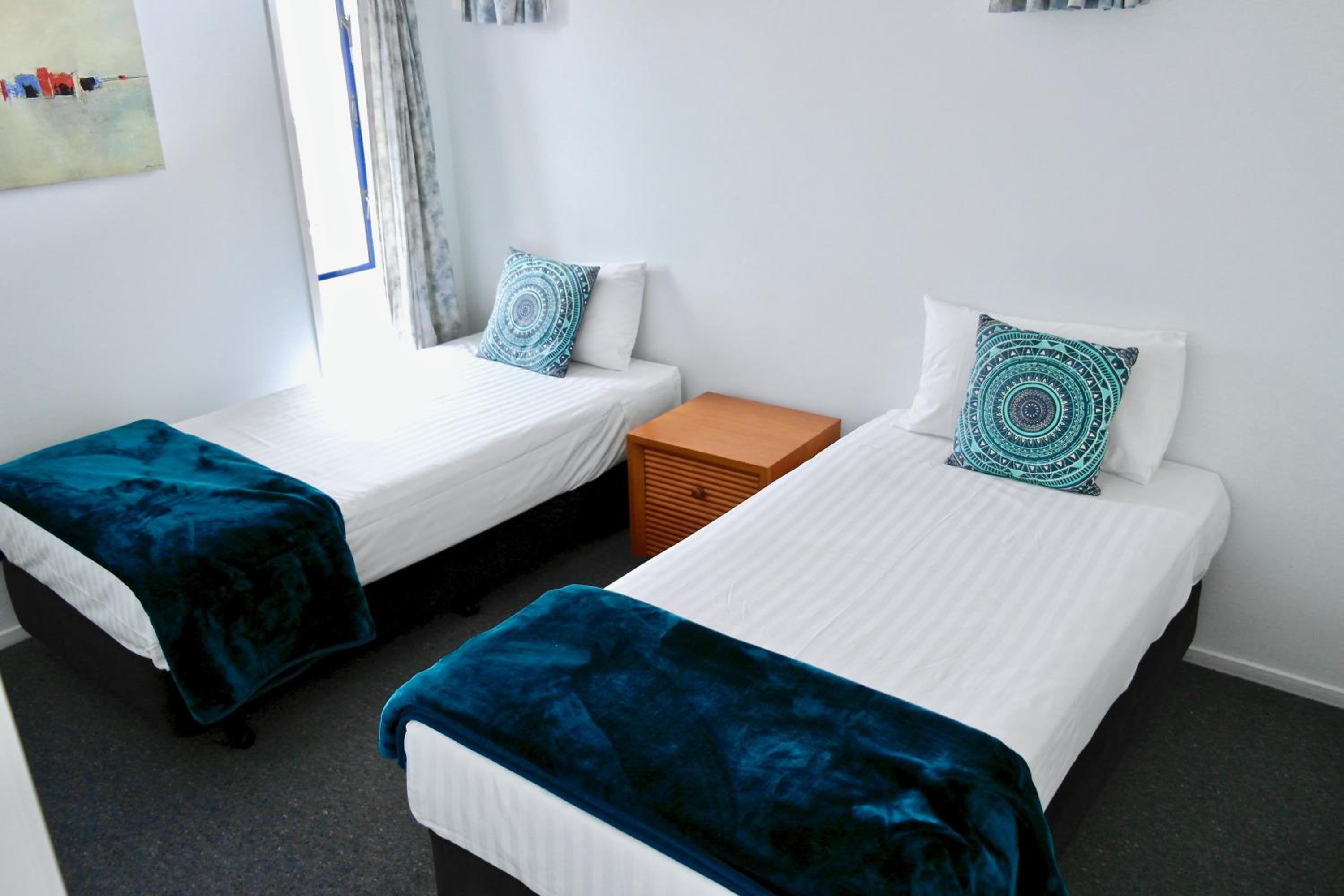 One-Bedroom Suite with Sea View - Photo 4