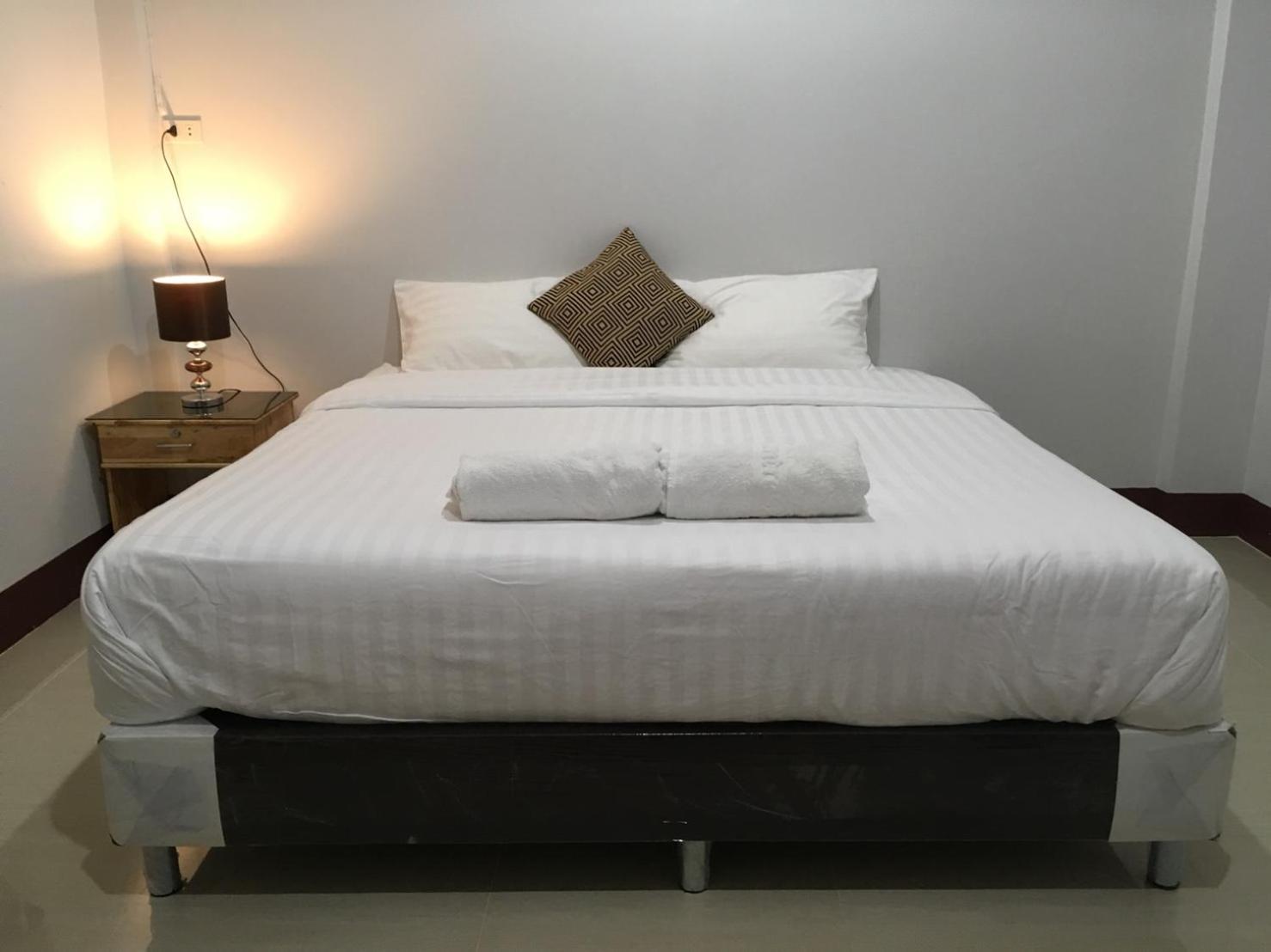 Standard Double Room - Photo 20