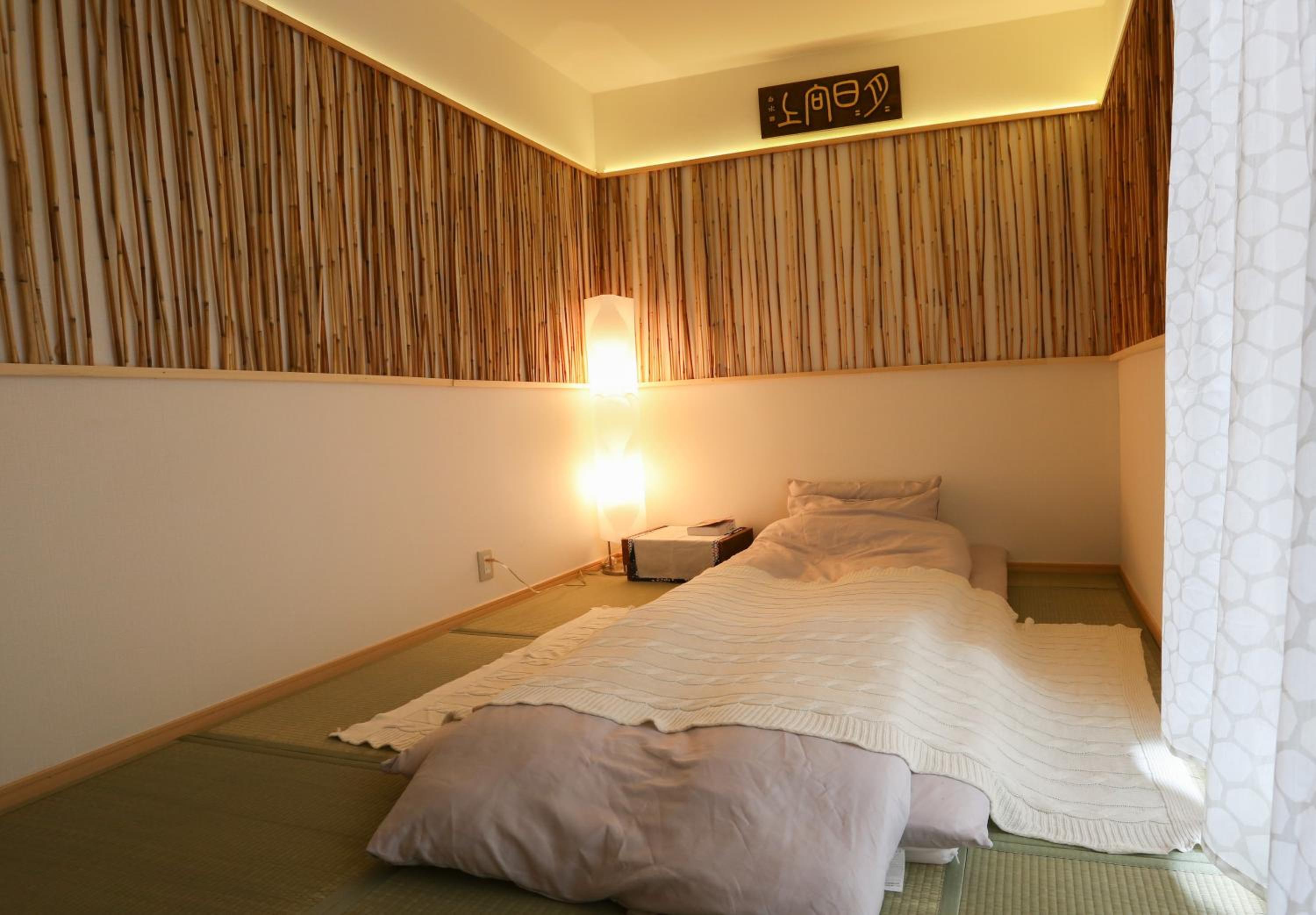 Duplex Two Bedroom Suite - Photo 28