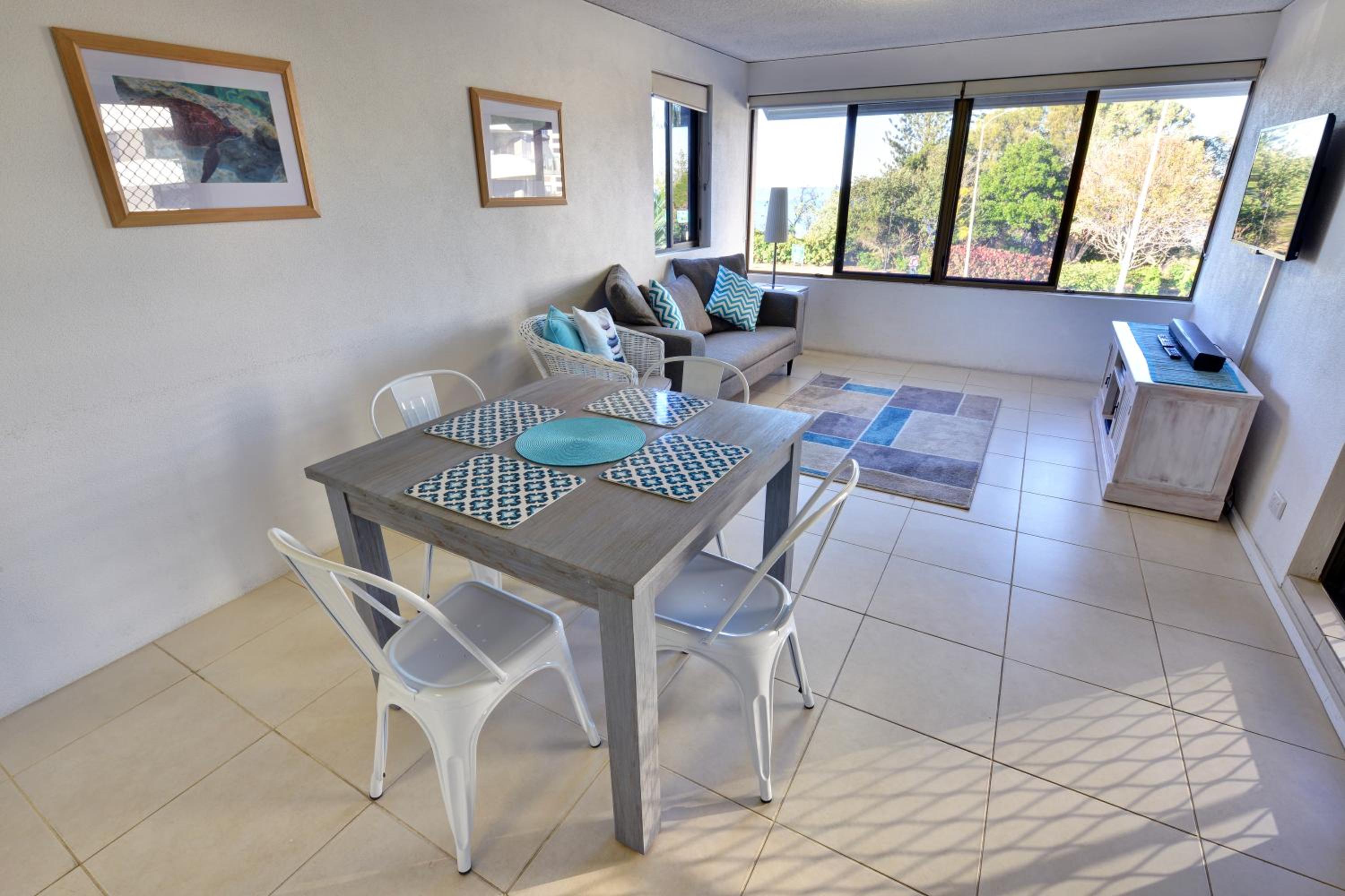 Standard One-Bedroom Apartment photo 2