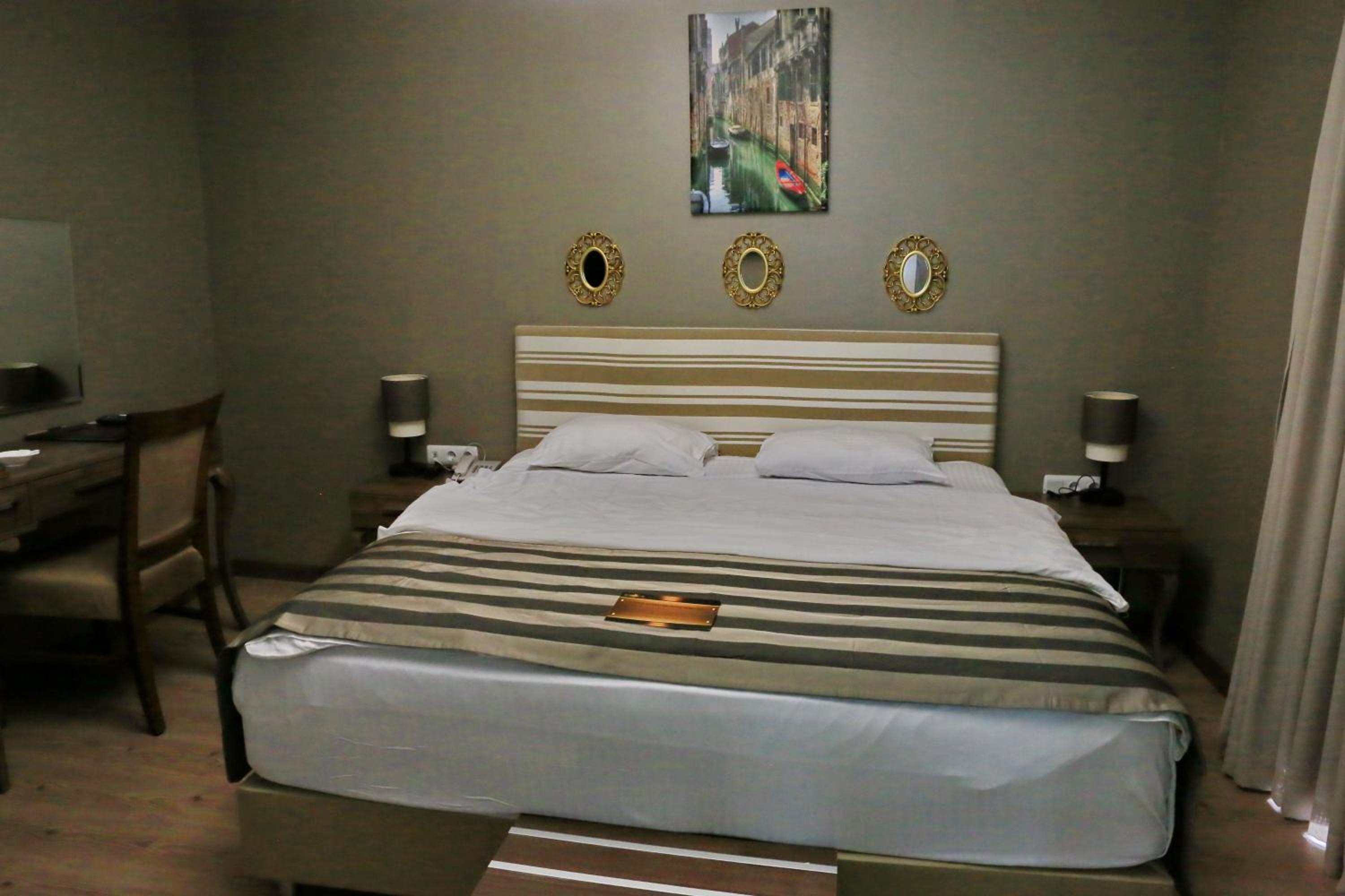 Standard Double Room photo 3