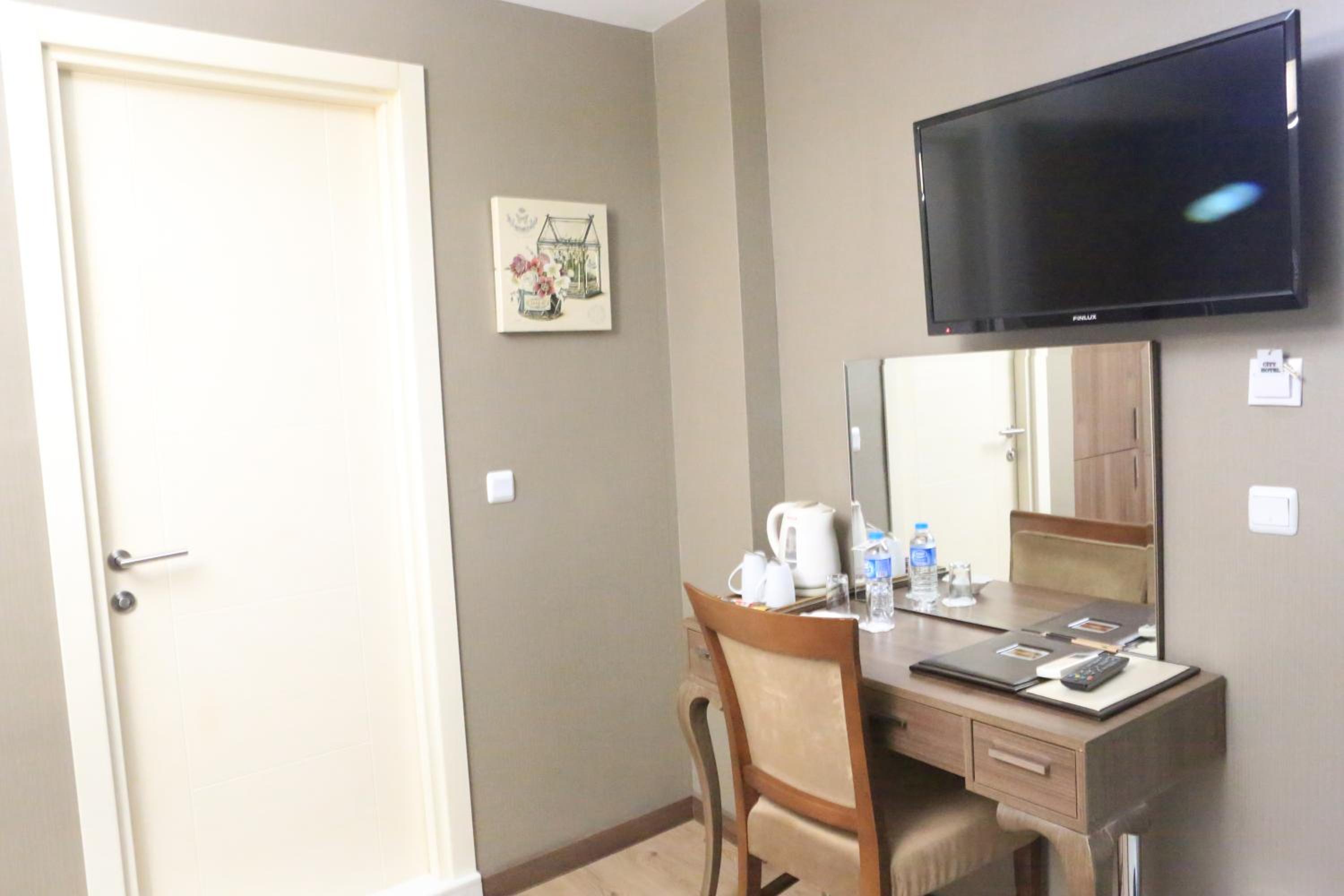 Standard Twin Room photo 1