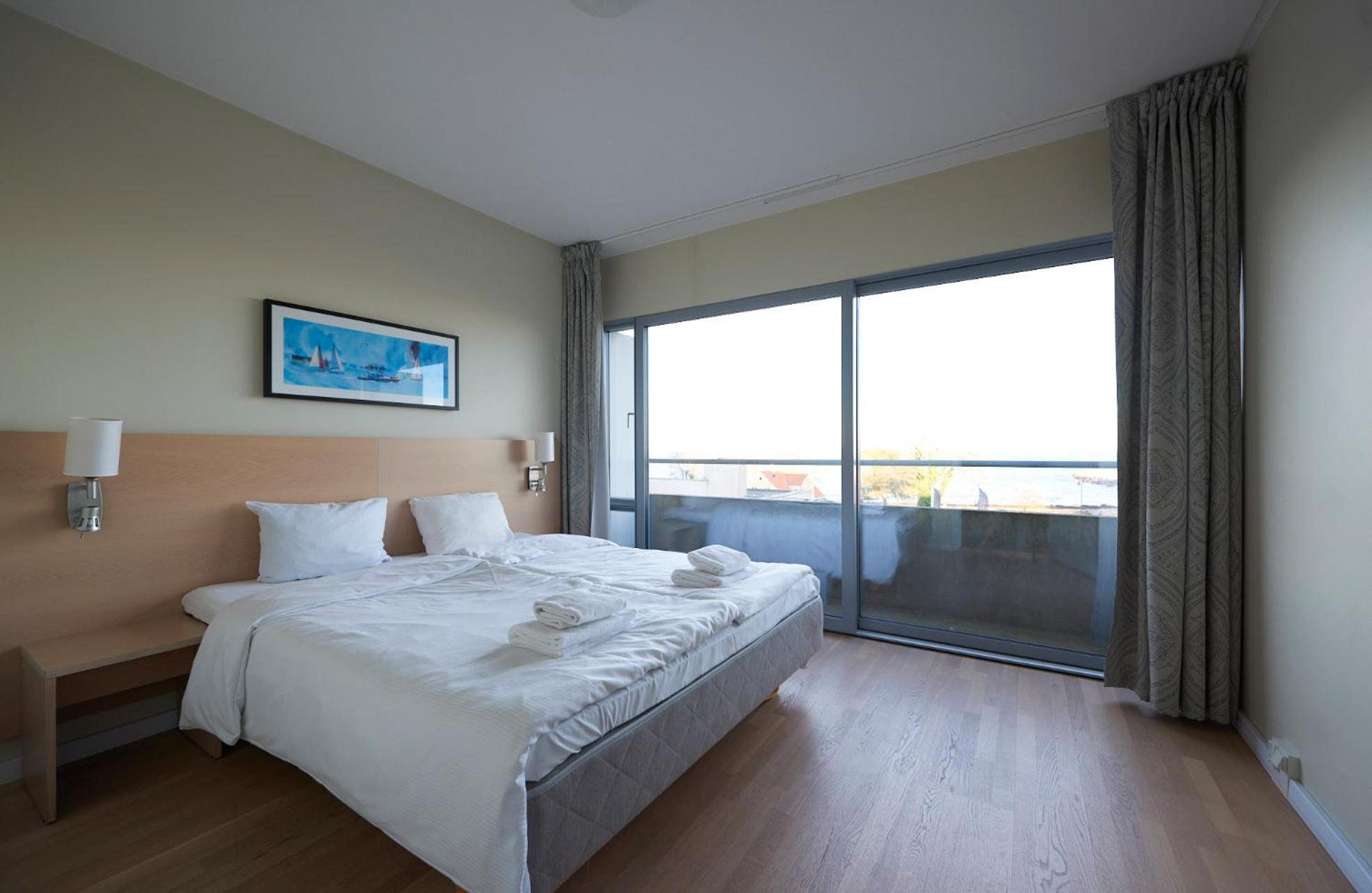 Double Room with Sea View - Photo 7
