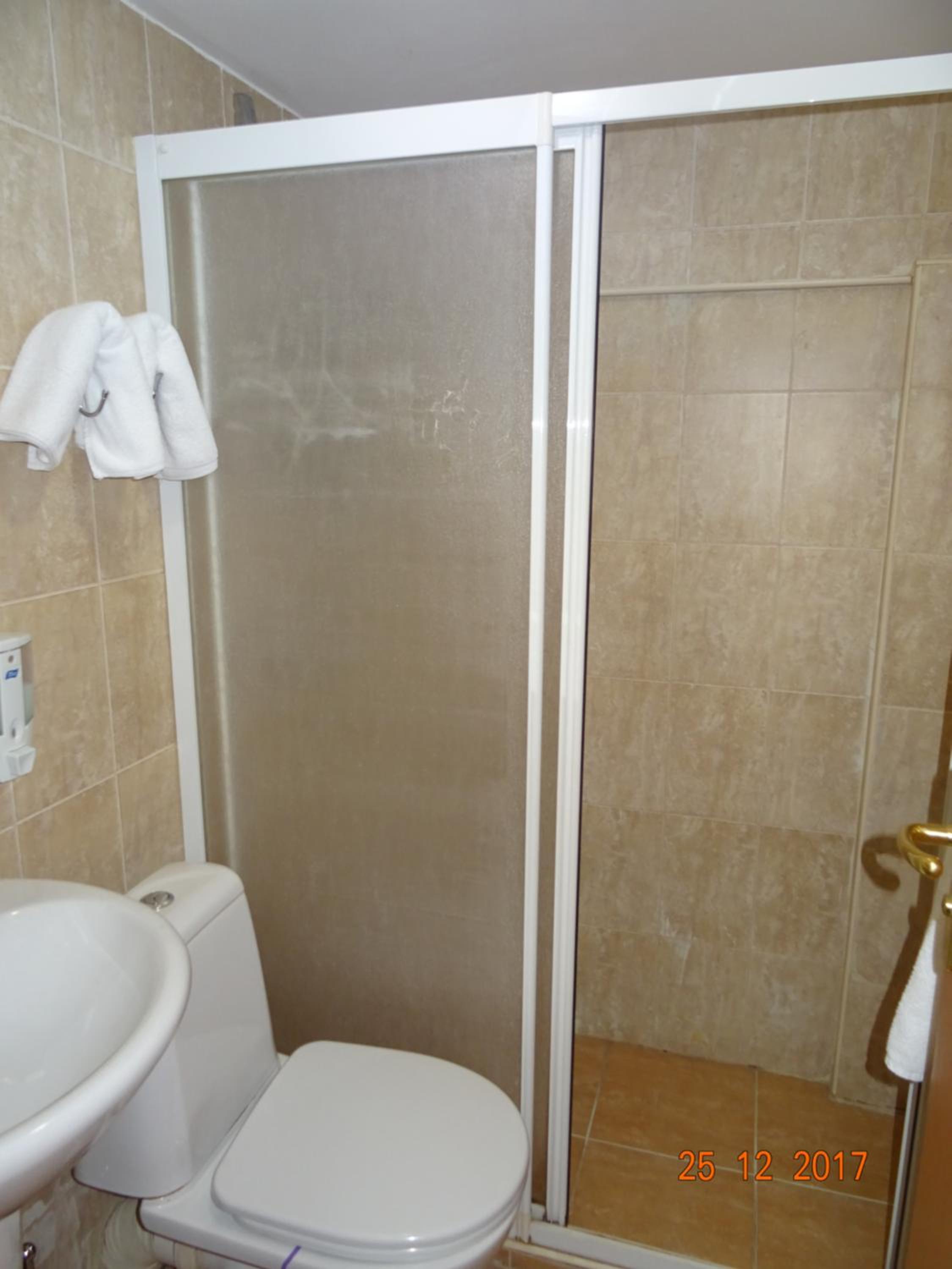 Double Room - Basement - Photo 16