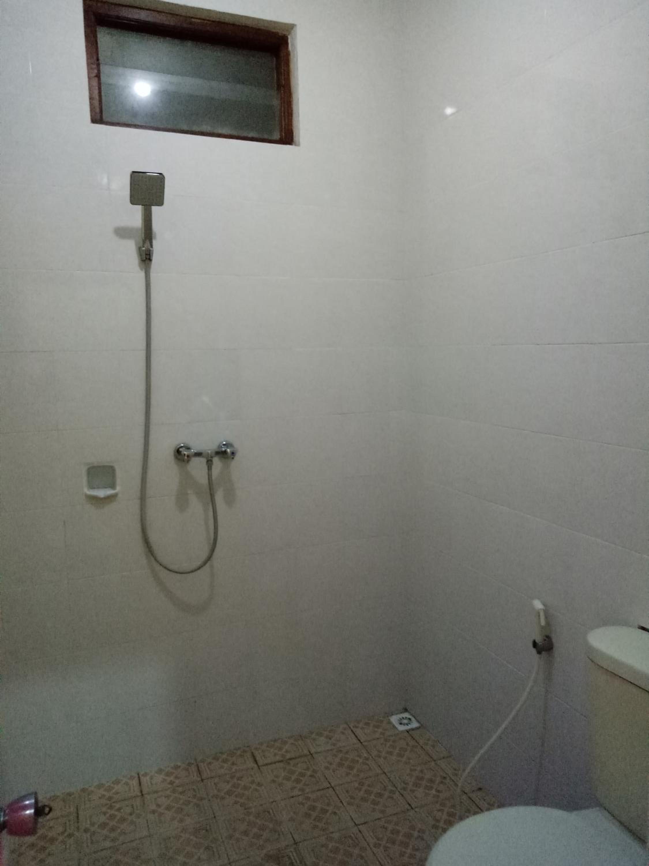 Double Room with Patio - Photo 5