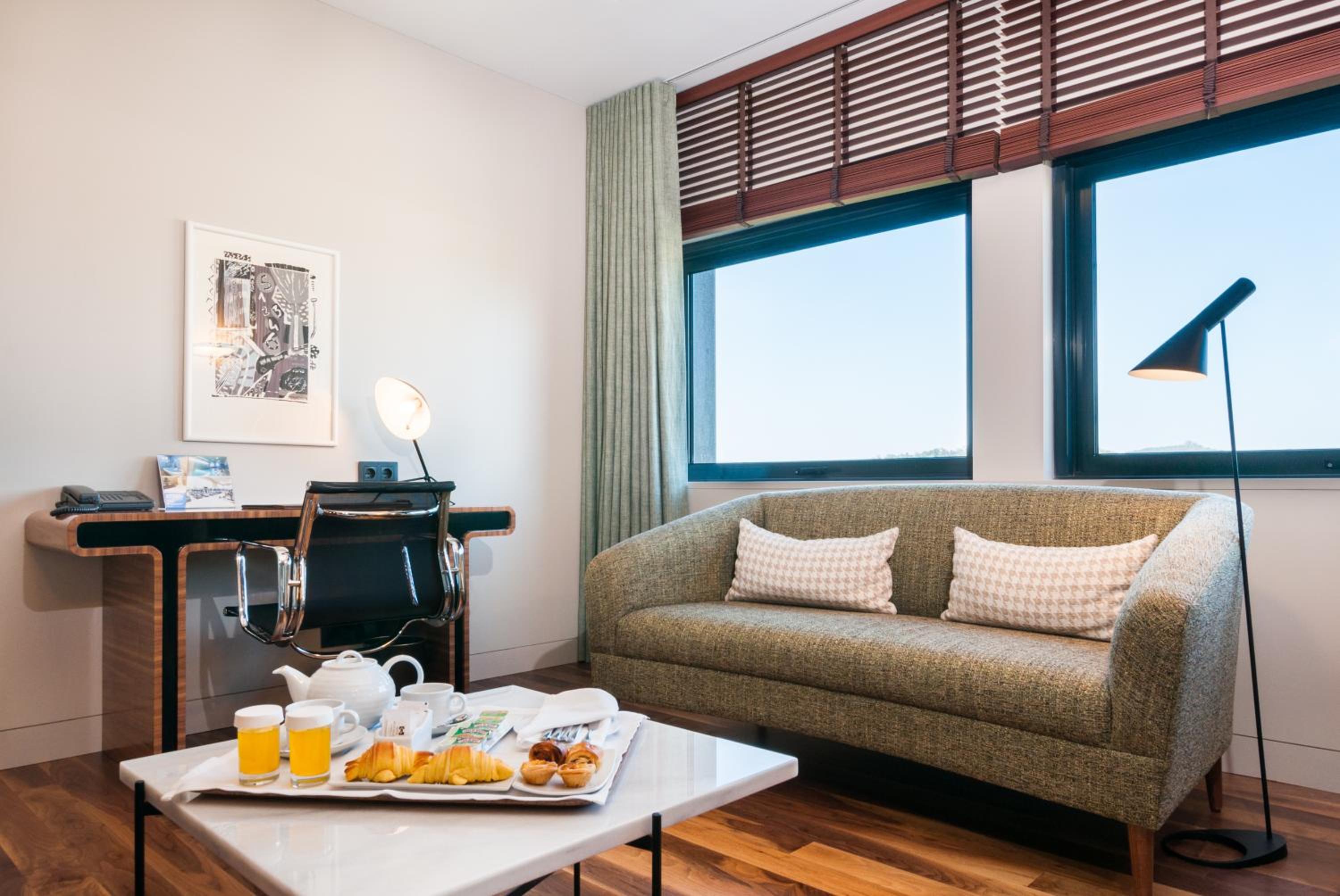 Presidential Suite thumbnail 6