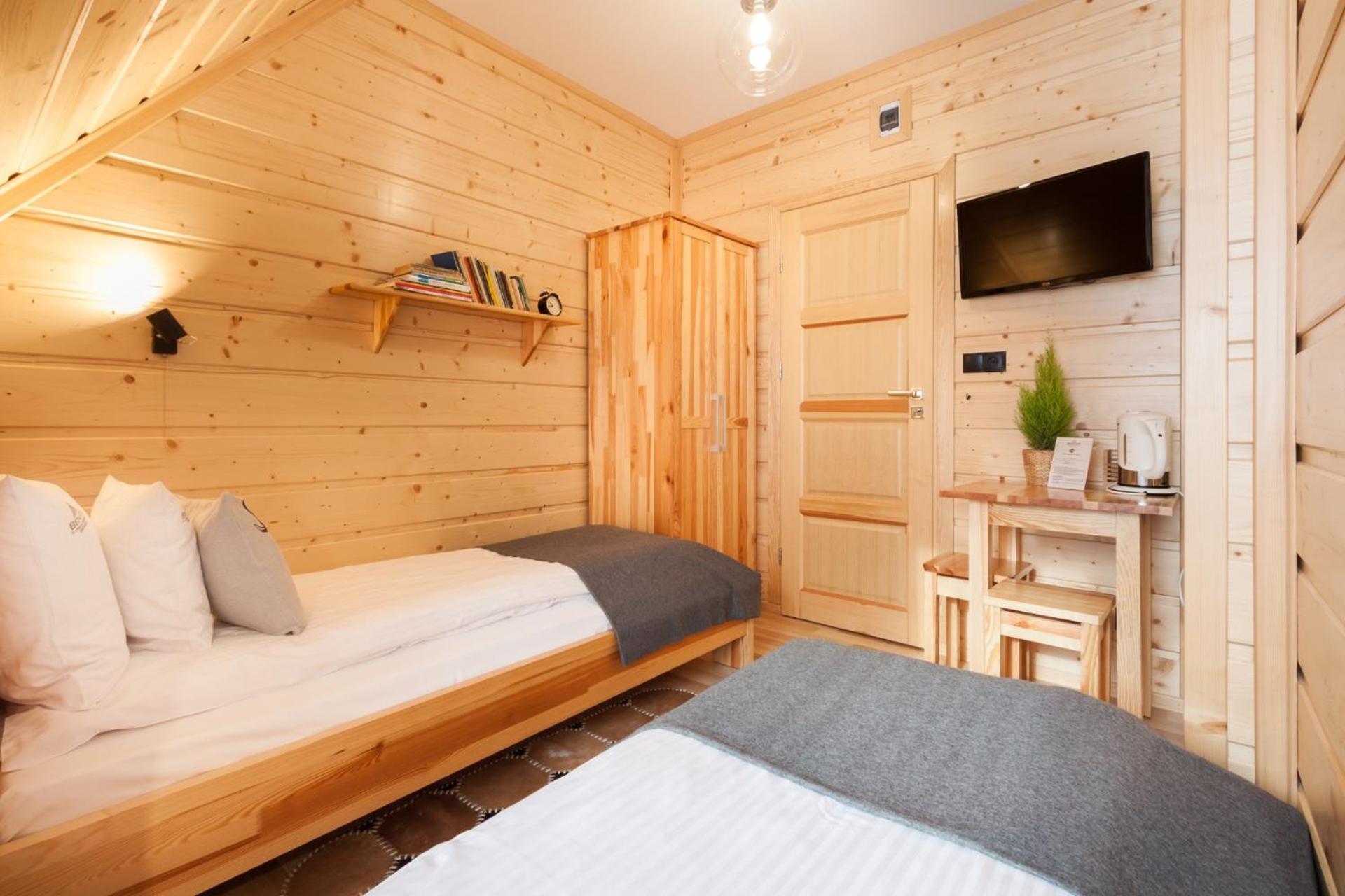 Small Twin Room with Shared Bathroom