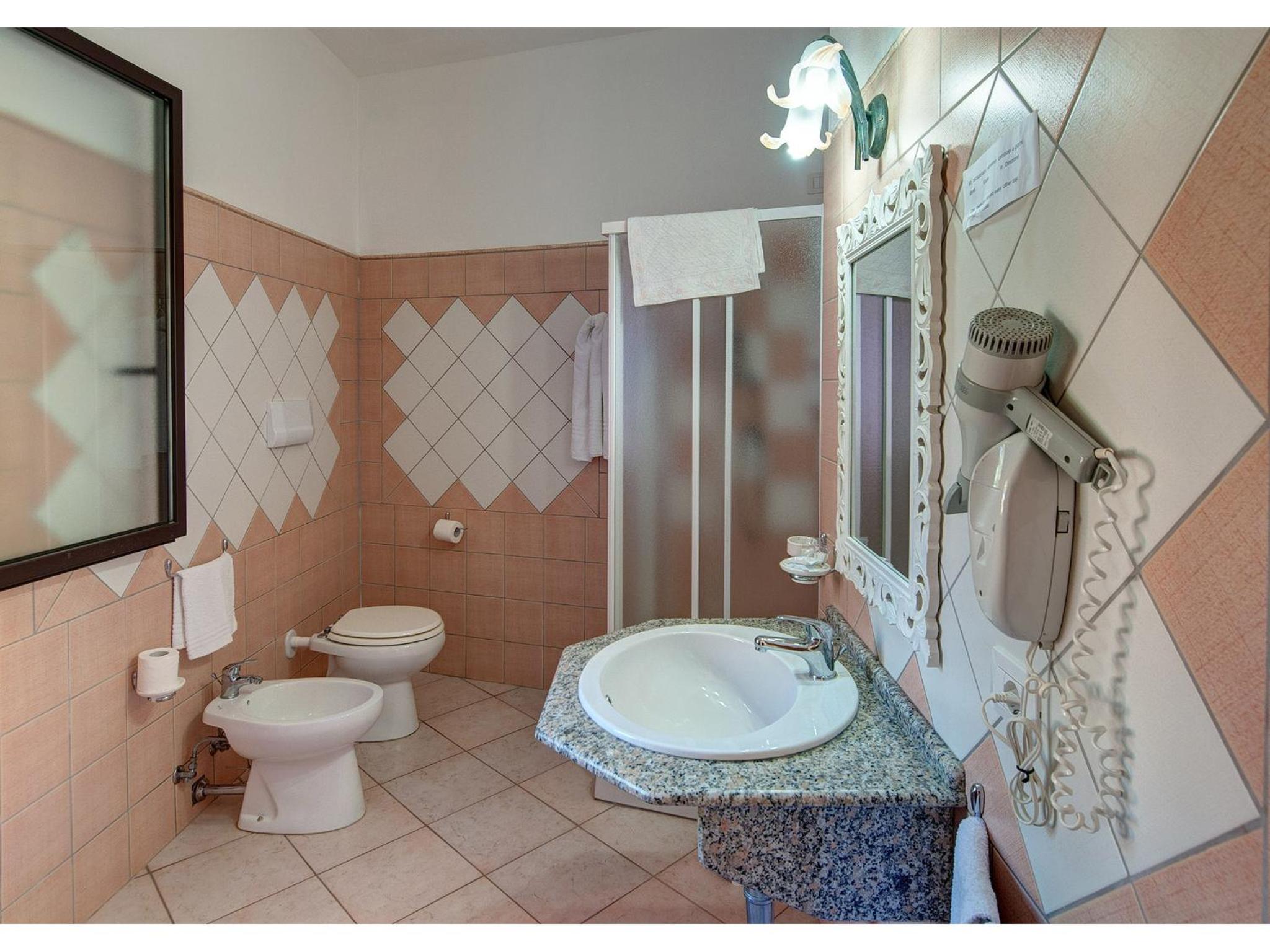 Double Room with Patio photo 1