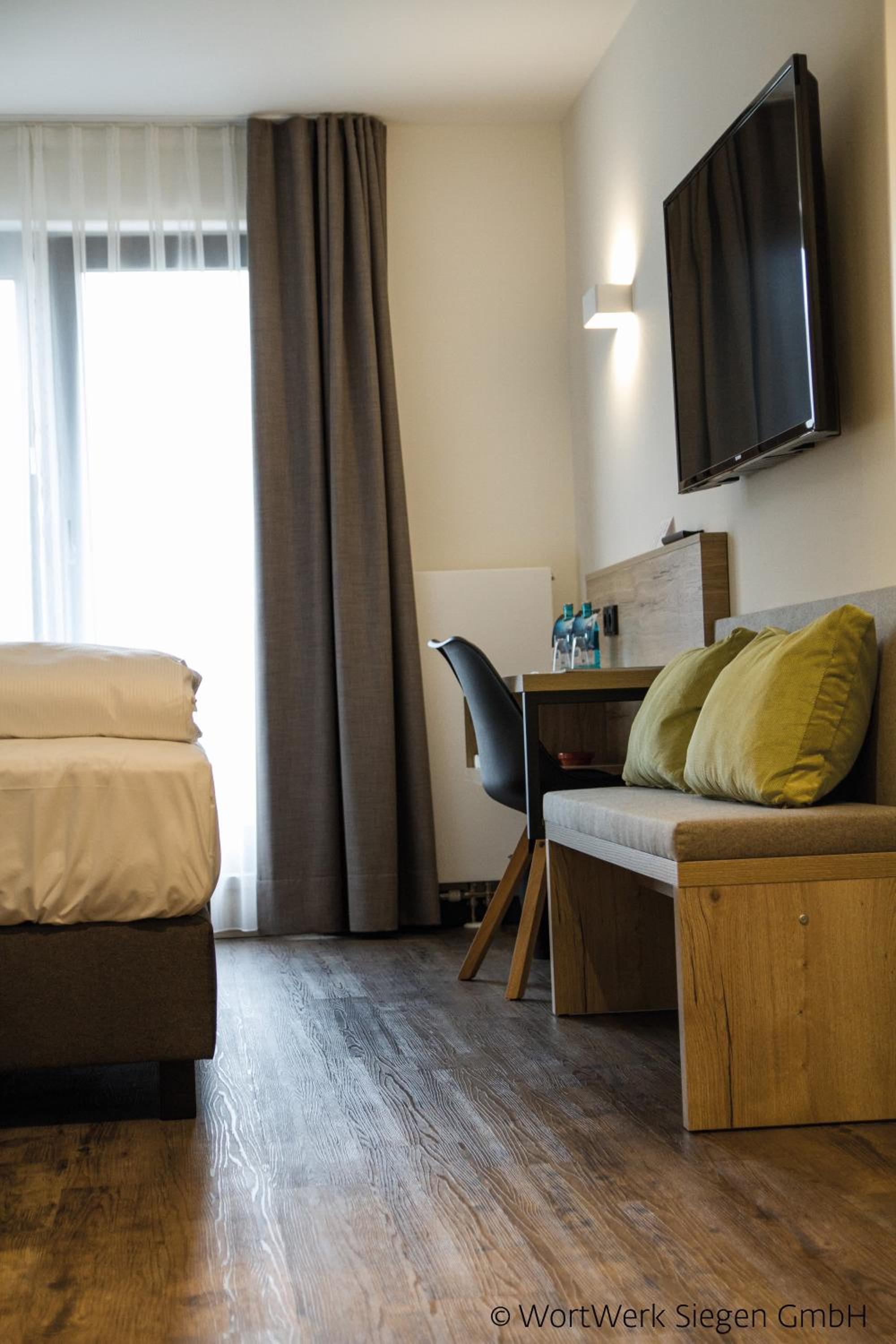 Standard Double Room - Photo 1