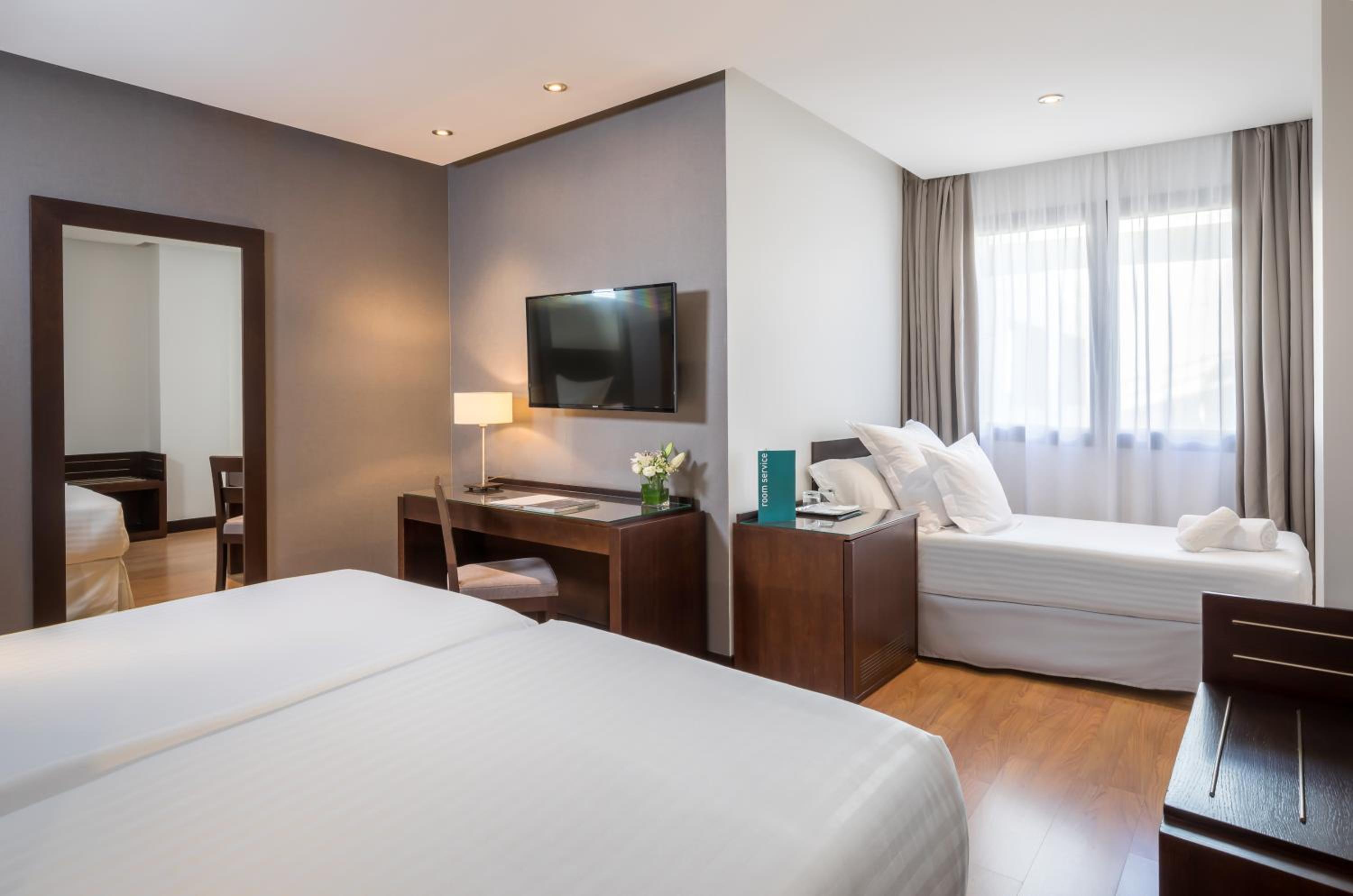 Triple Room (3 Adults) - Photo 2