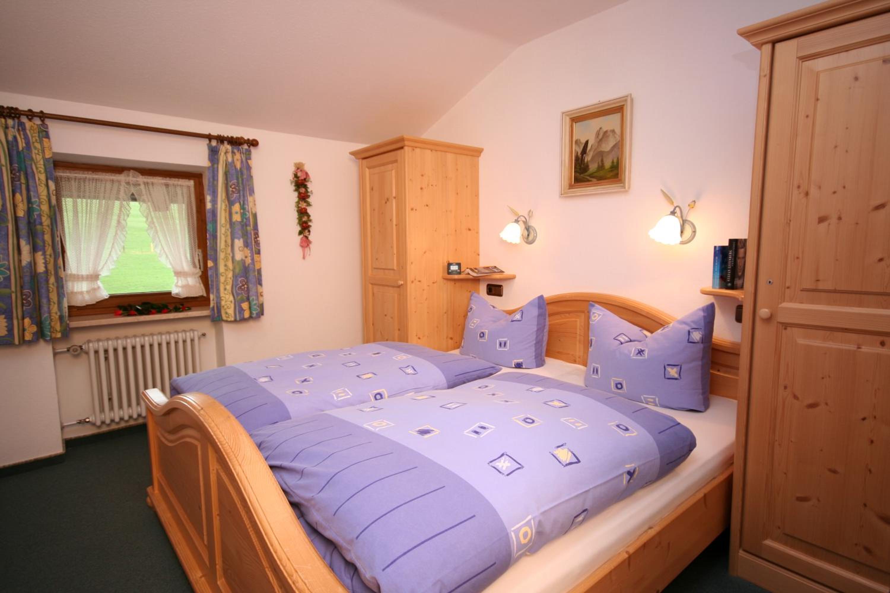 One-Bedroom Apartment with Balcony photo 1