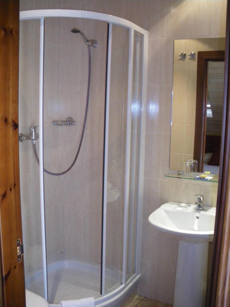 Standard Twin Room (Bunk Bed) photo 3