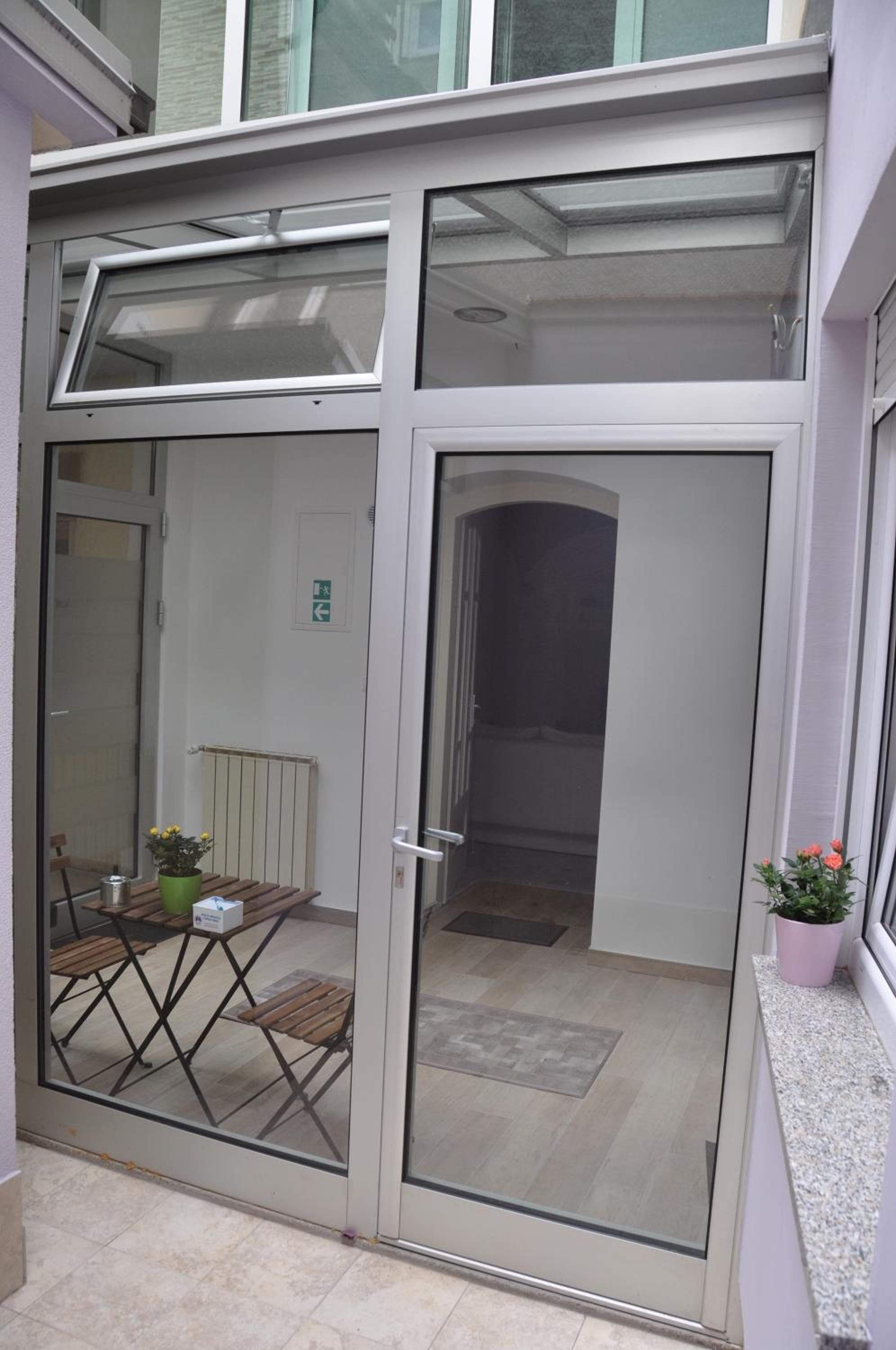 Apartment - Ground Floor - Photo 6