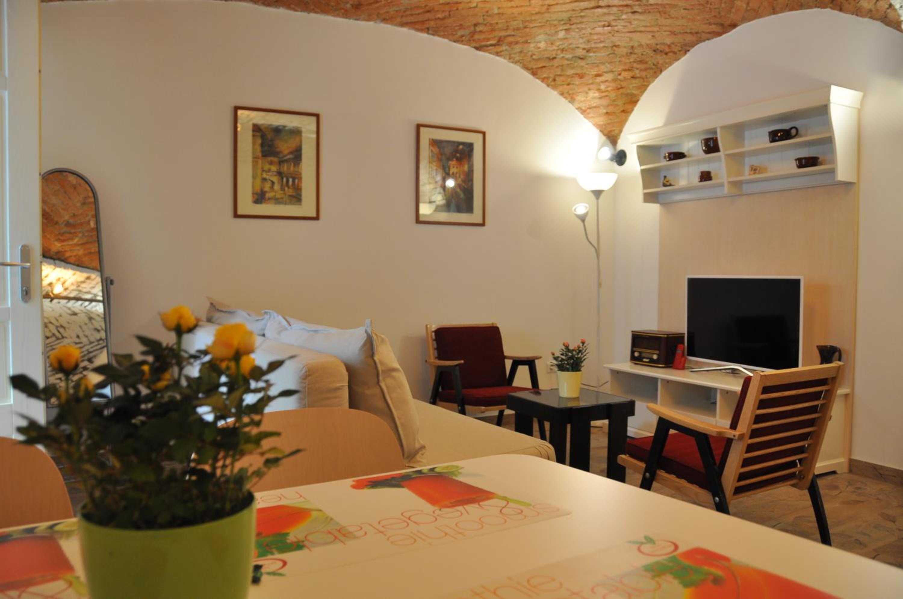 Apartment - Ground Floor - Photo 17