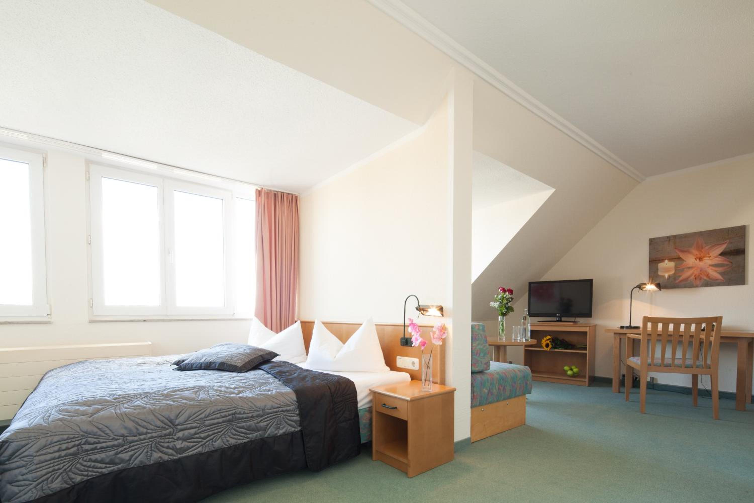 Apartment - Photo 1
