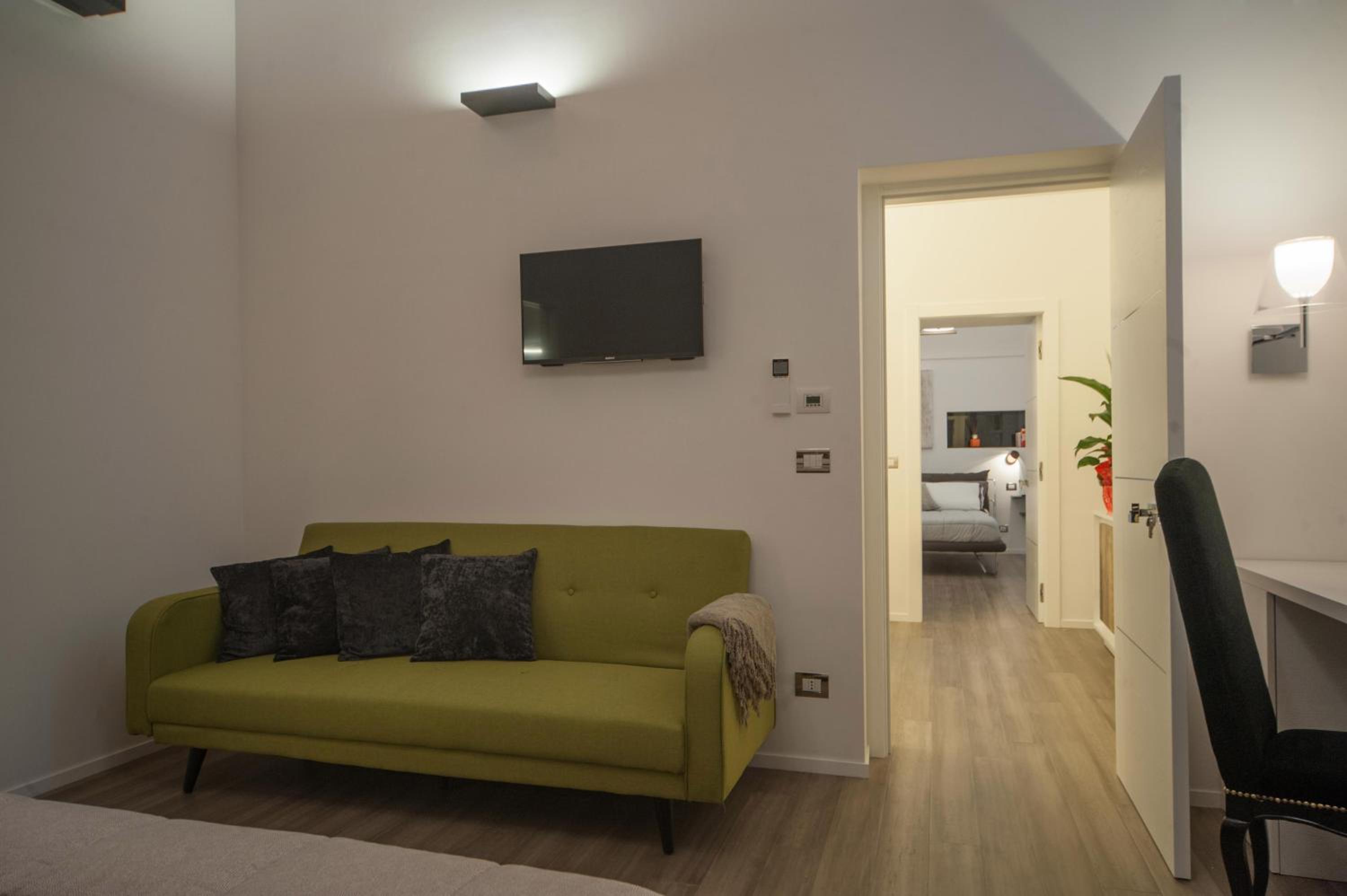Triple Room with Private Bathroom