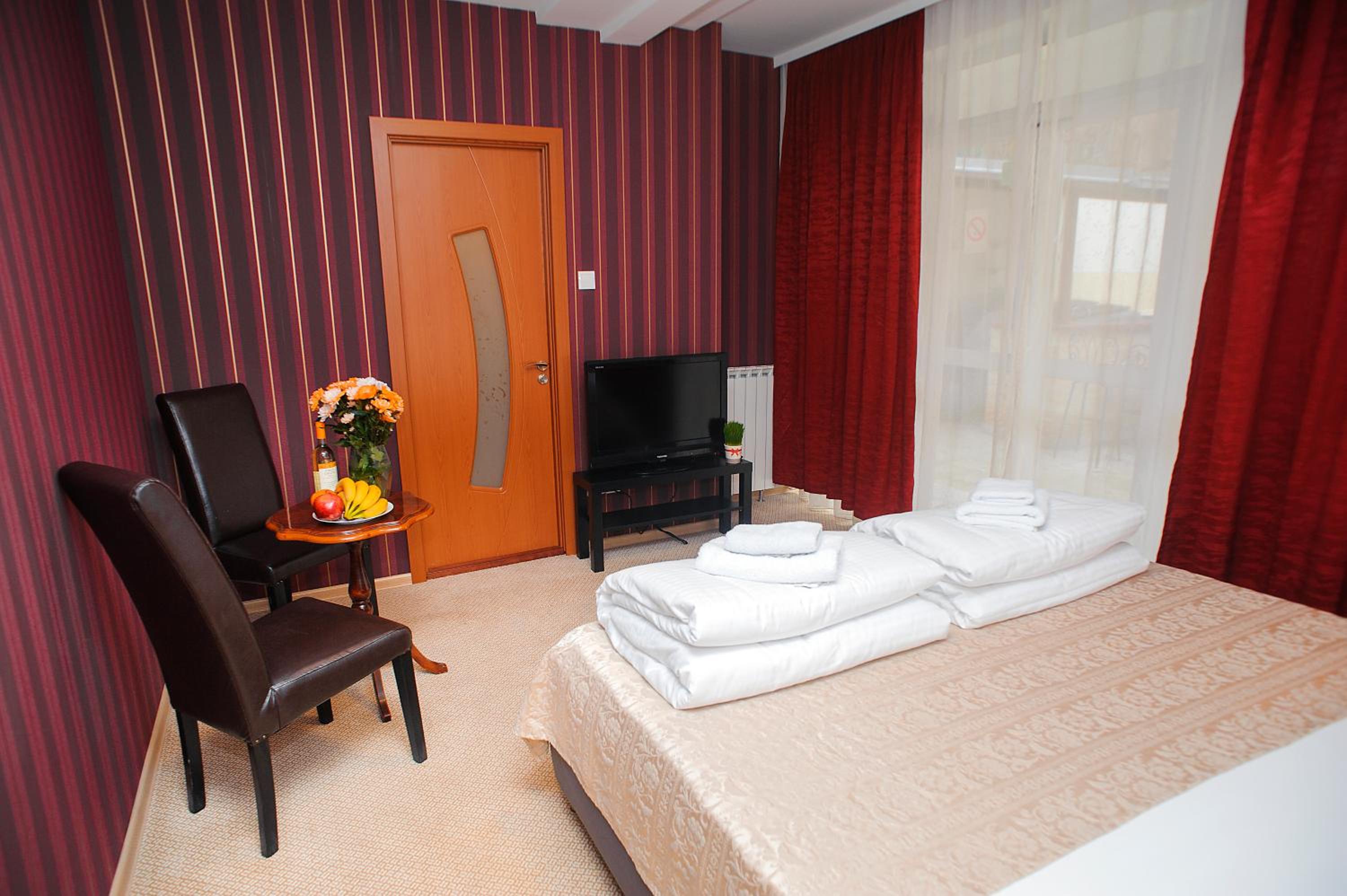 Standard Double or Twin Room photo 2