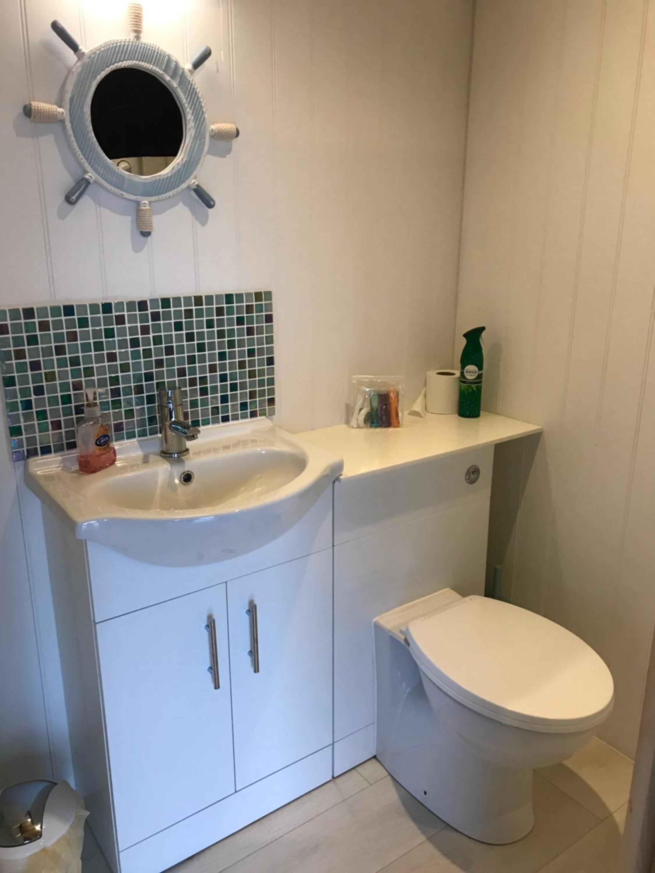 Deluxe Double Room with Sea View - Photo 4
