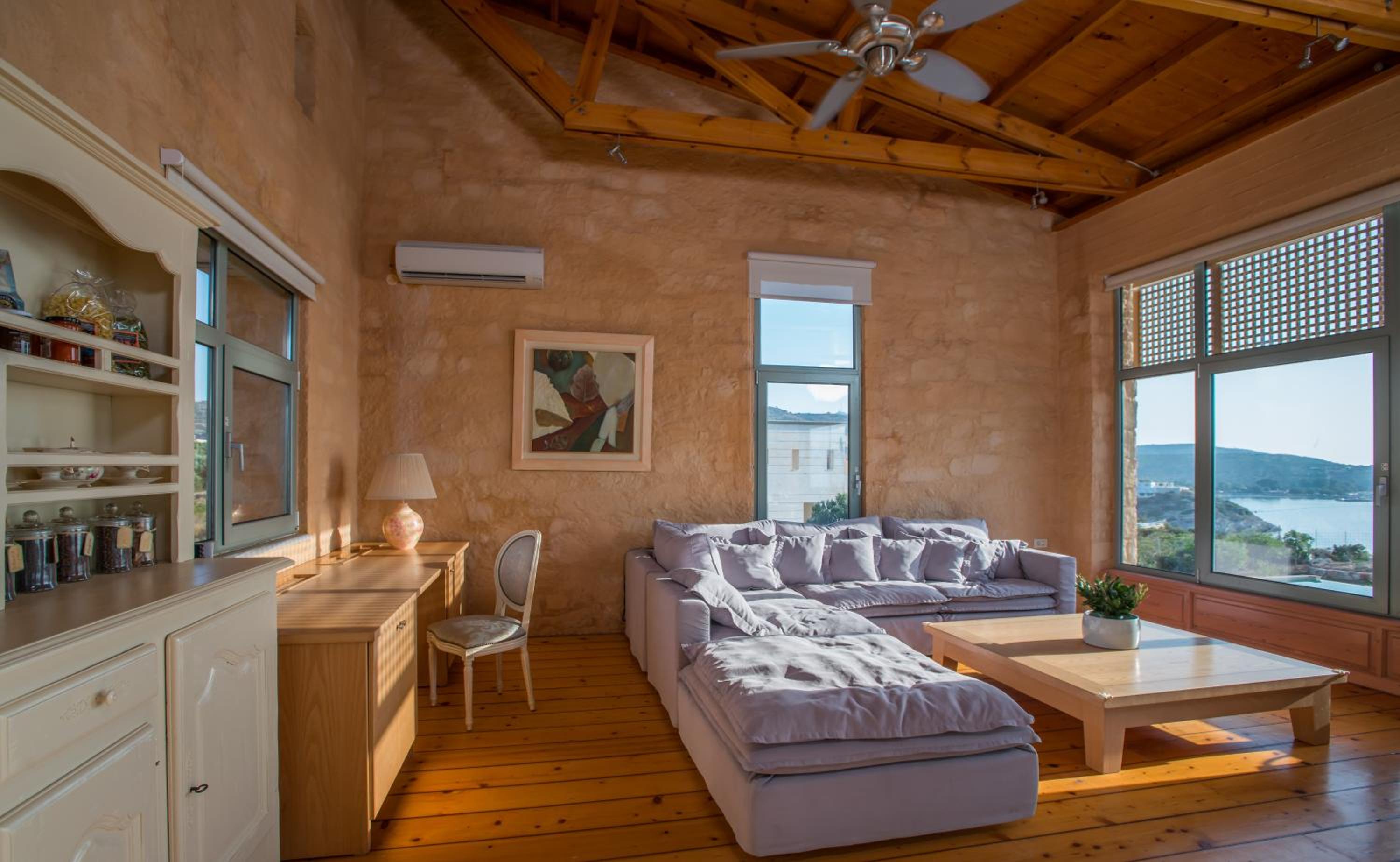 Villa - Beach Front photo 1