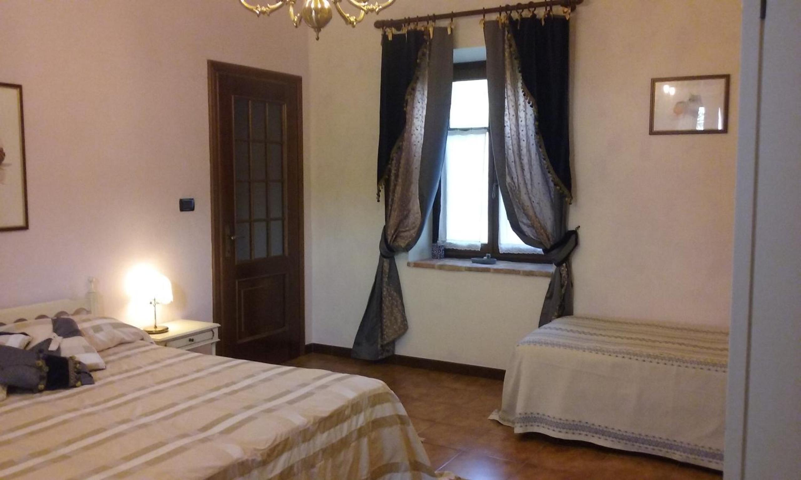 Triple Room - Photo 5