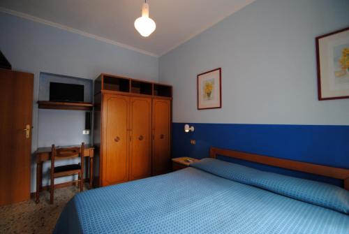 Two-Bedroom Apartment (6 Adults) photo 3