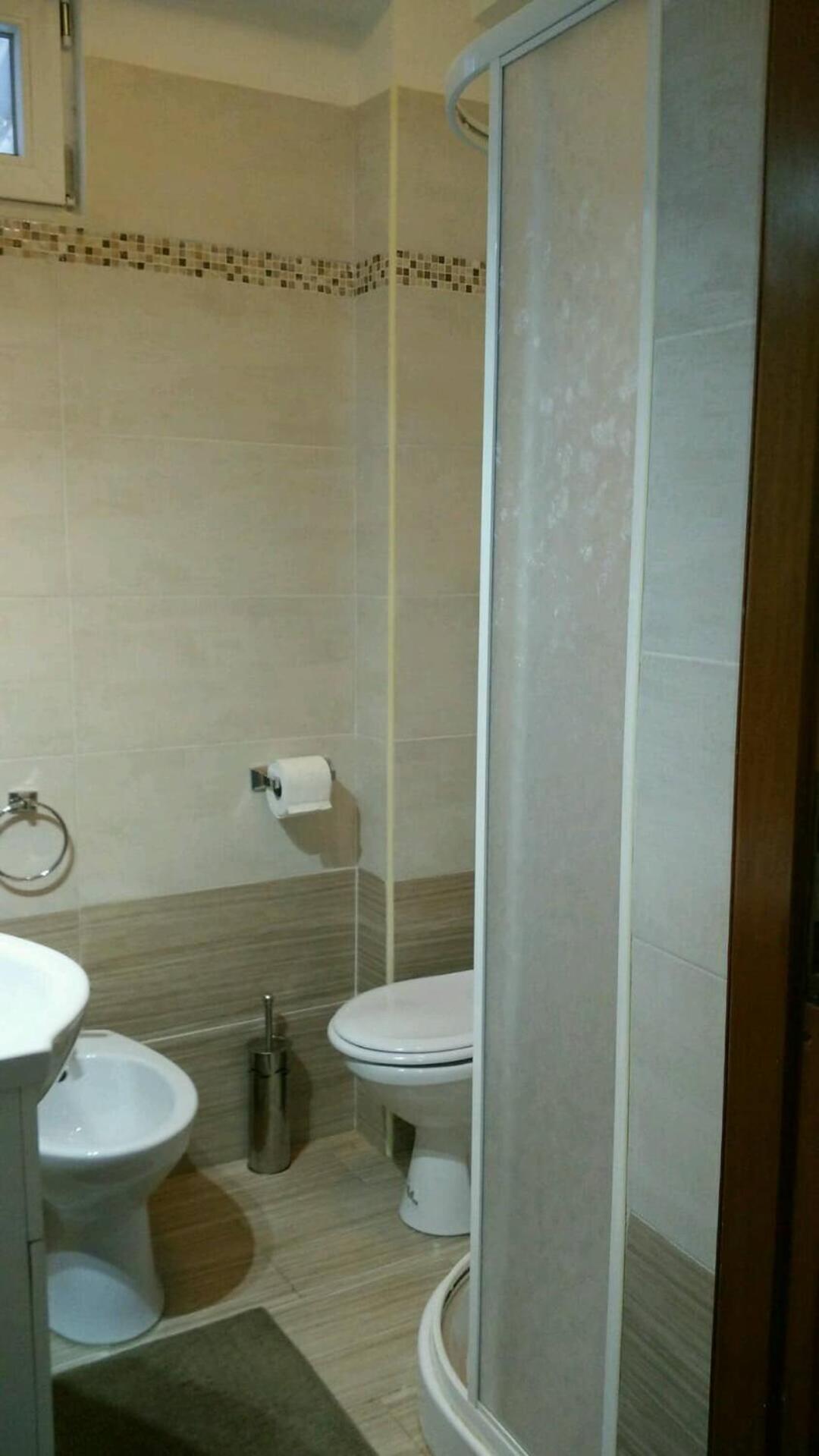 Studio Apartment - Photo 21