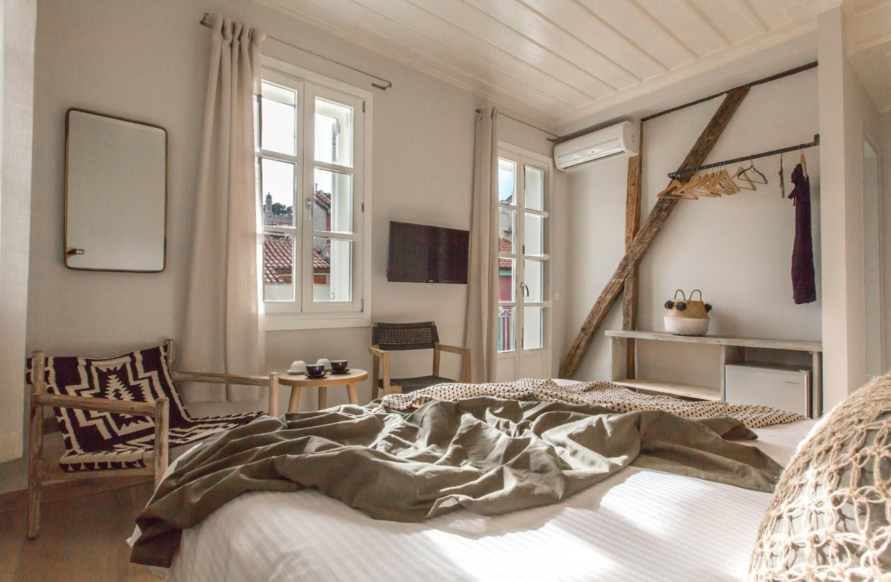 Deluxe Double Room with Castle View