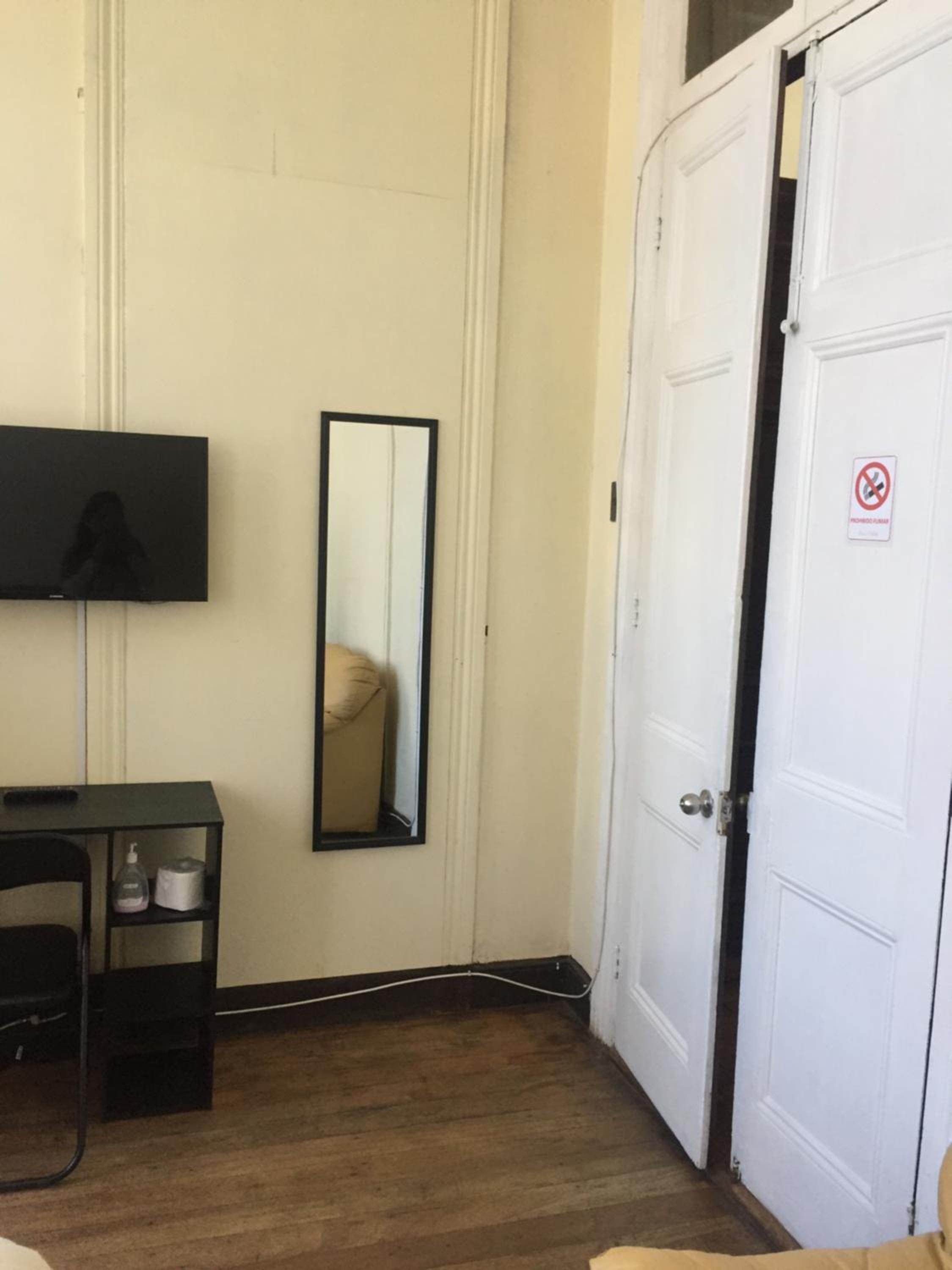 Standard Double Room with Shared Bathroom photo 2
