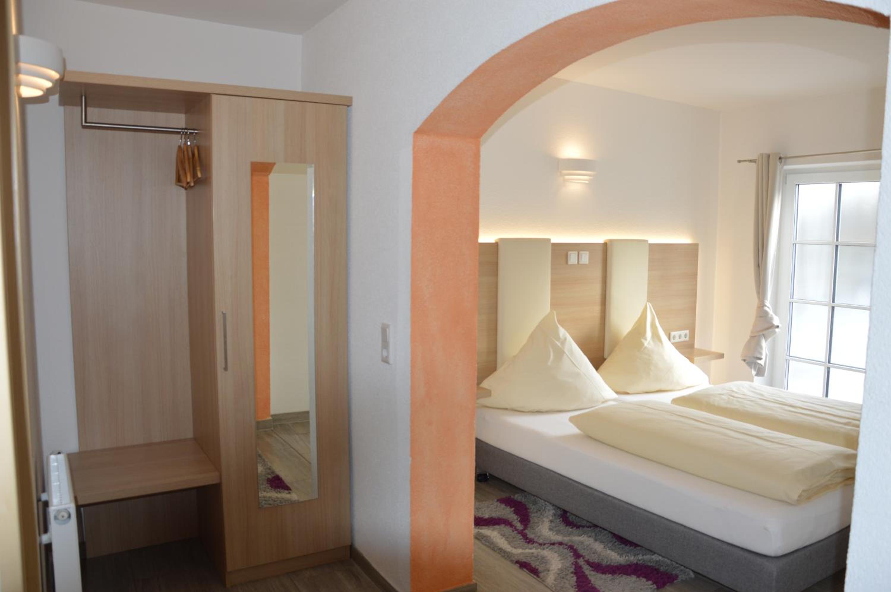 Double Room - Photo 15