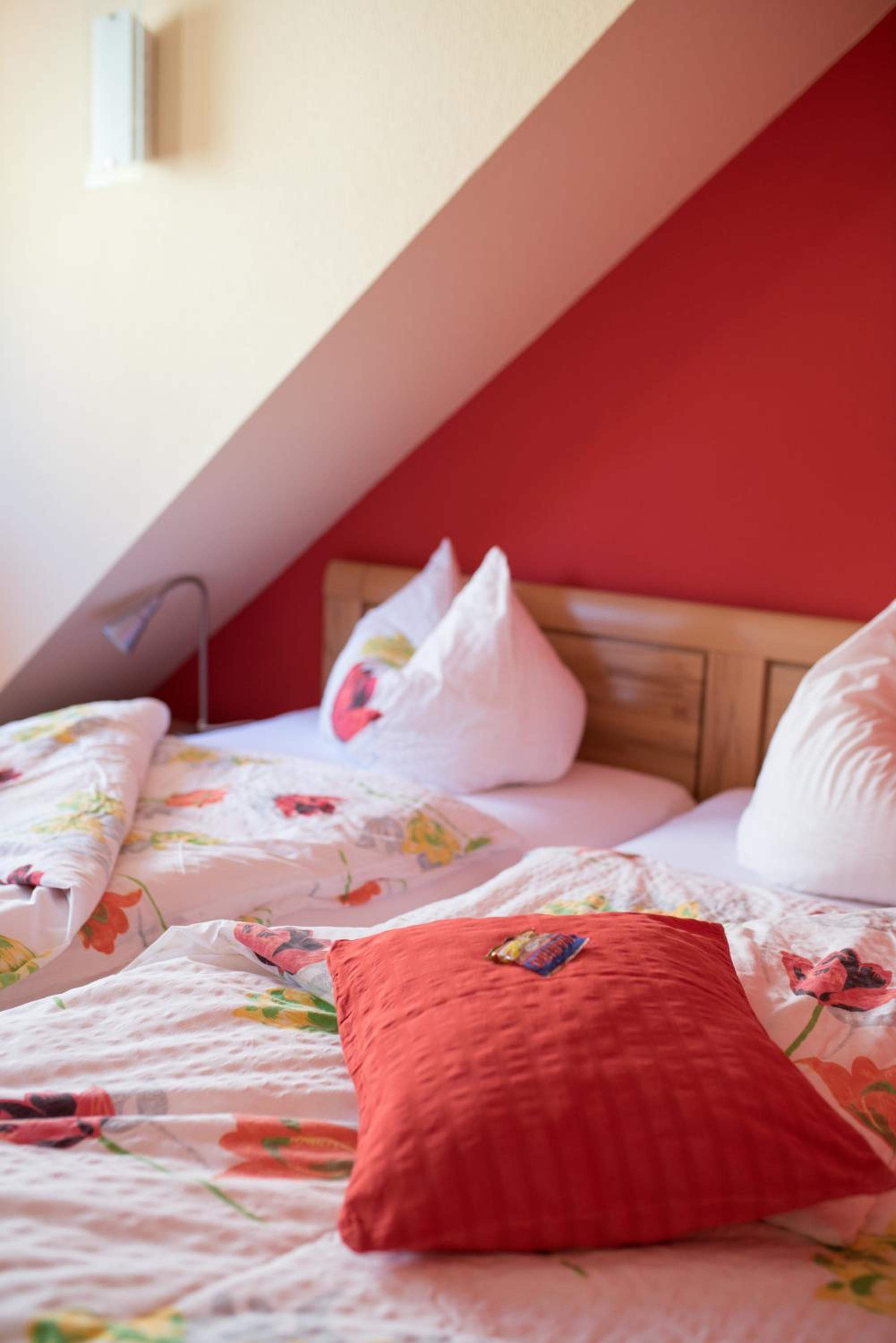 Large Double Room photo 3