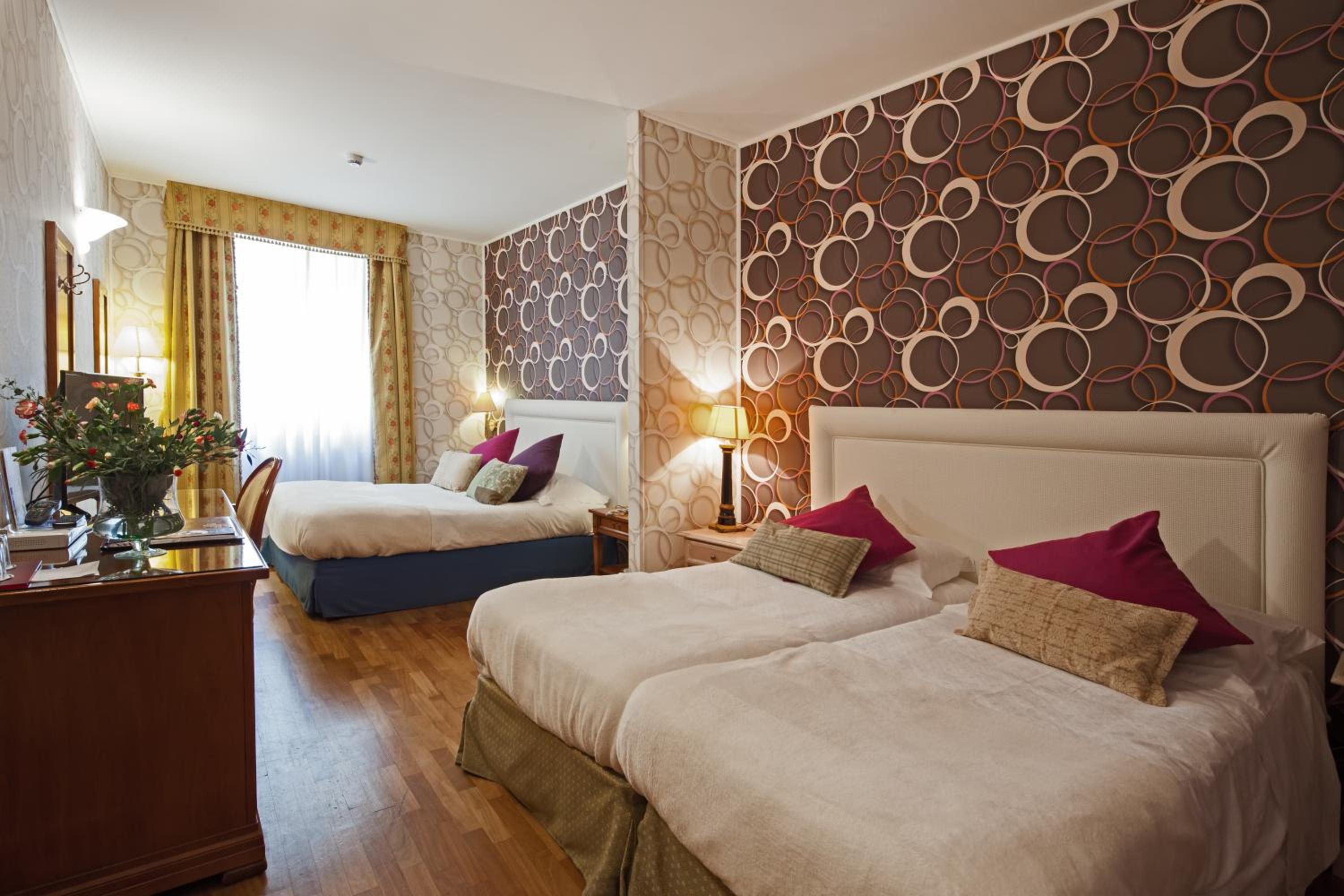 Quadruple Room - Photo 3