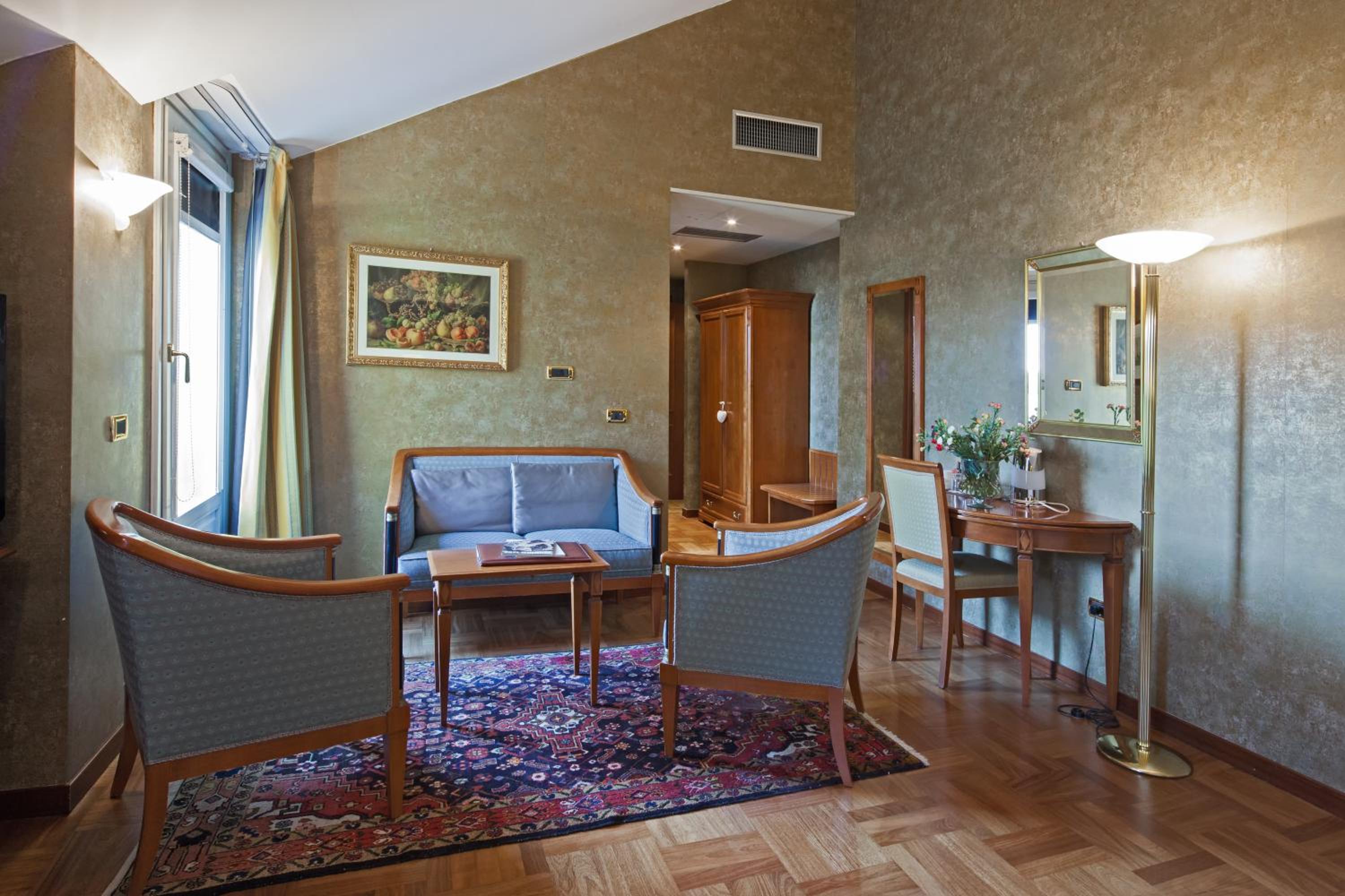 Junior Suite - Photo 10