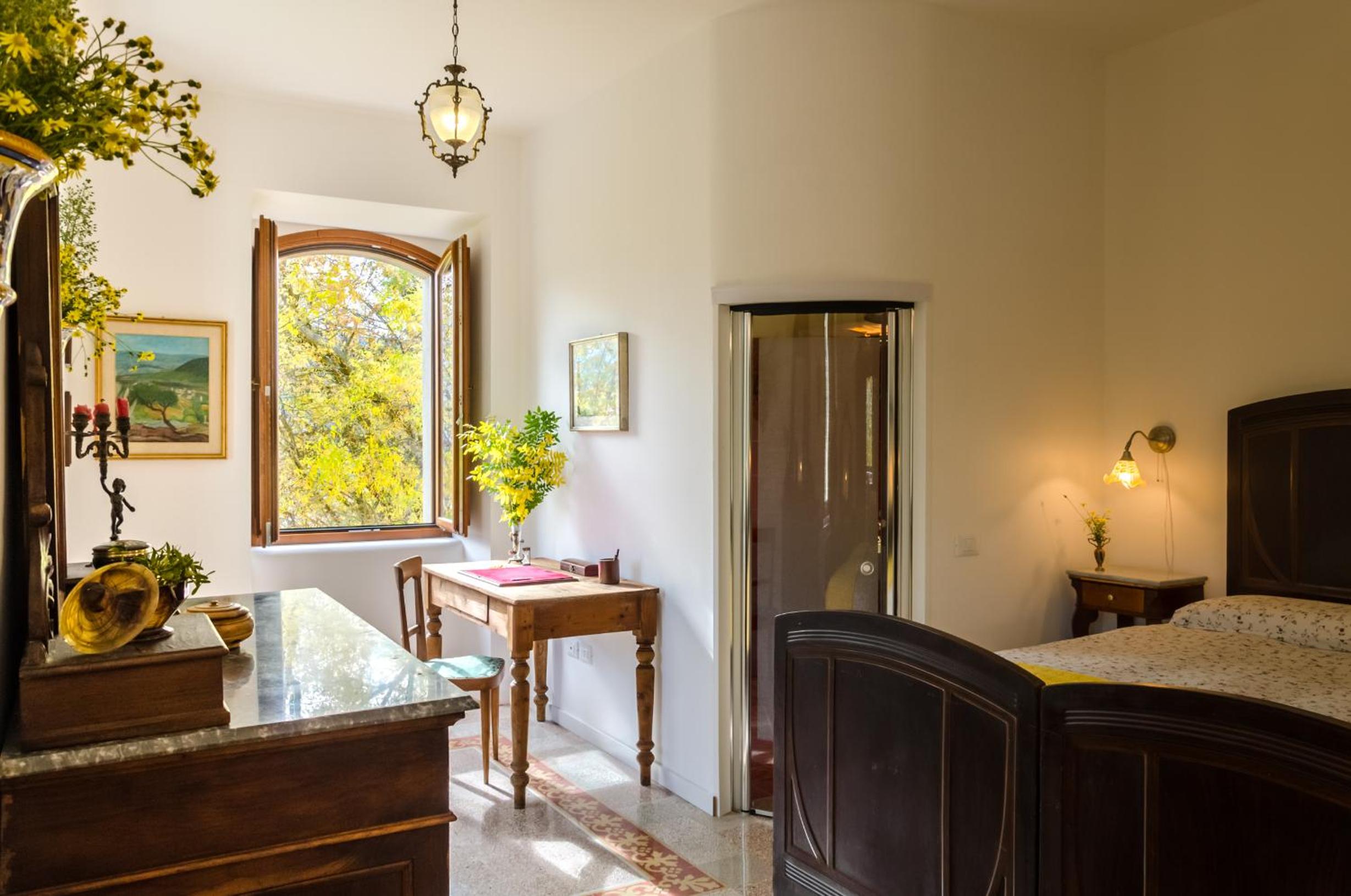Double Room with Park View - Photo 6