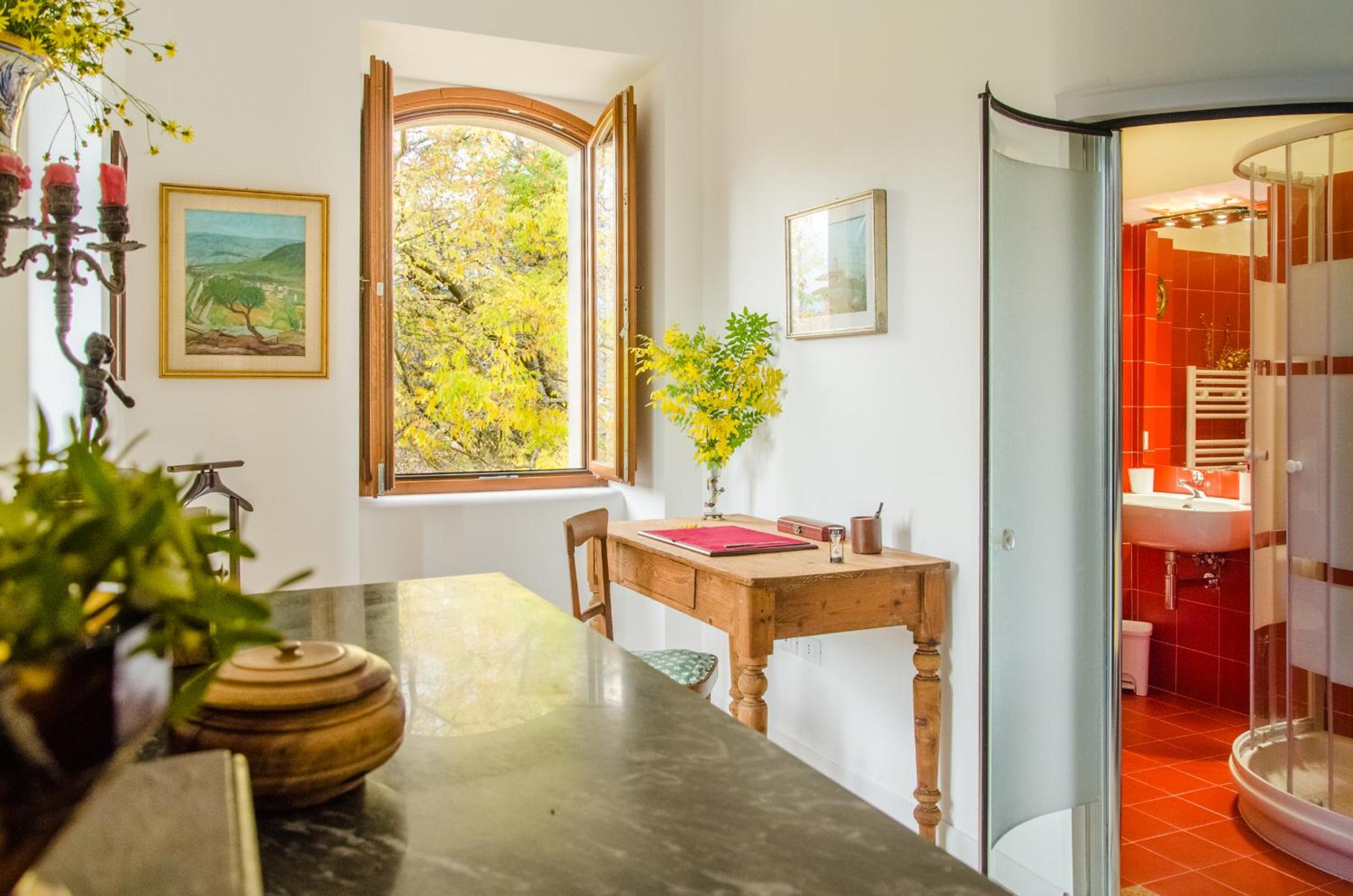 Double Room with Park View - Photo 9
