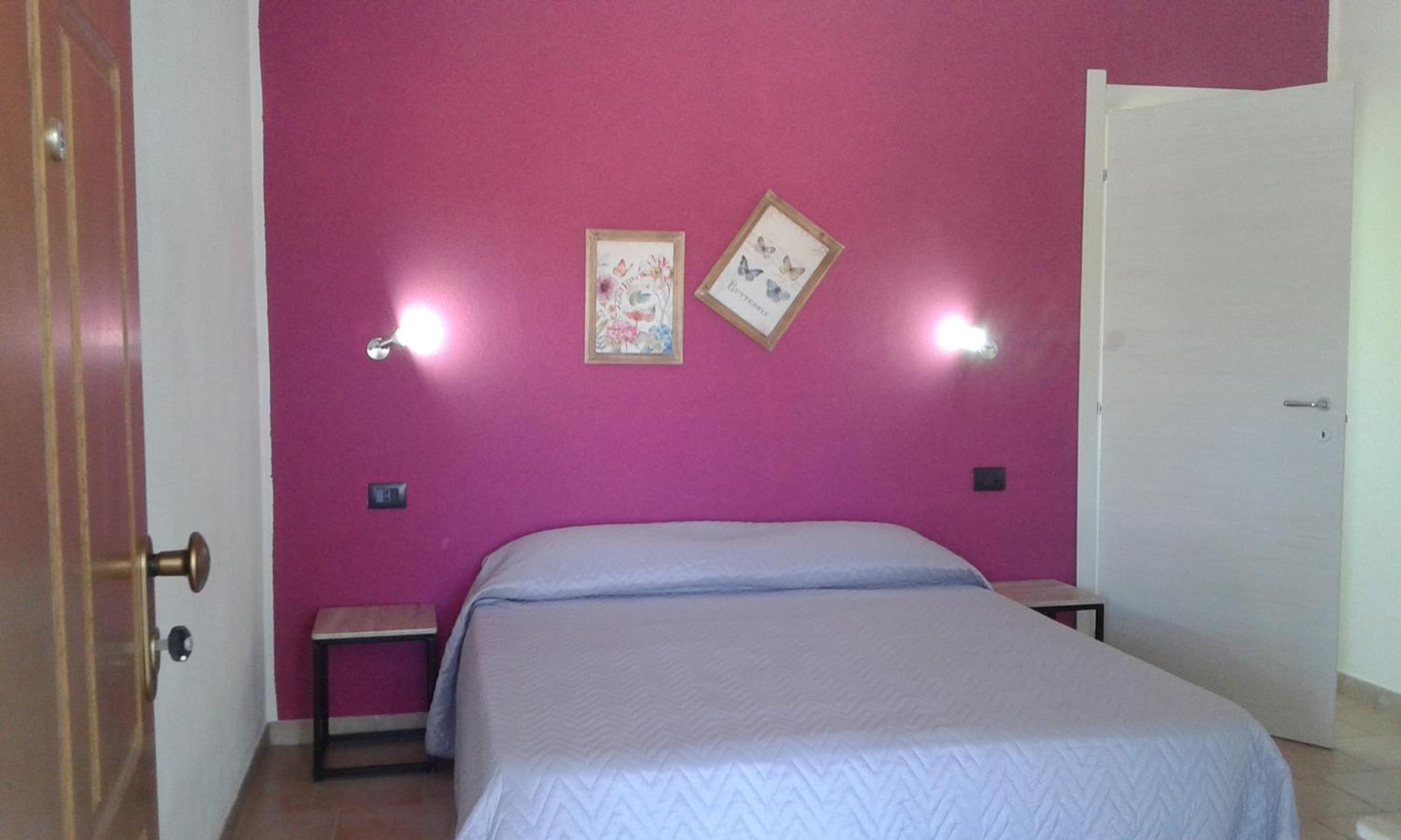 Budget Double Room photo 2