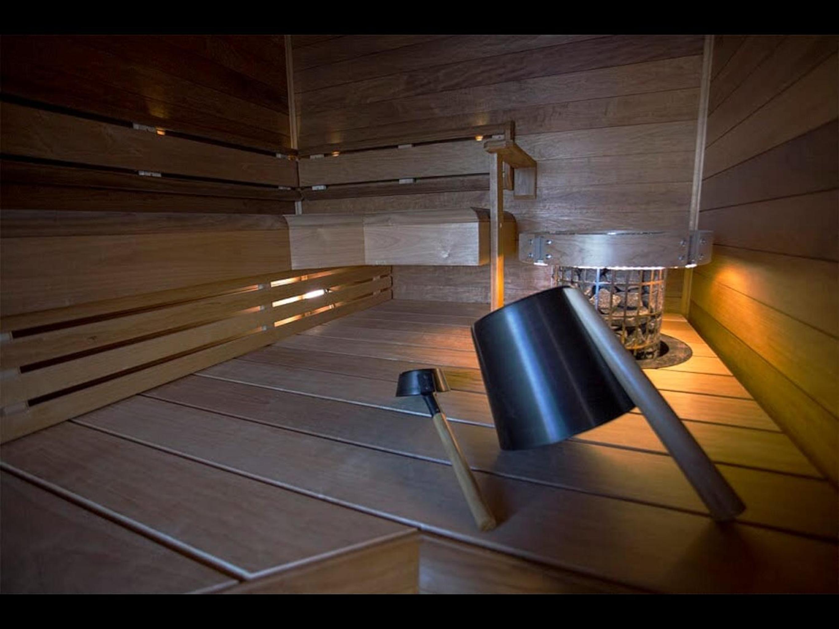 Penthouse Apartment - Photo 2