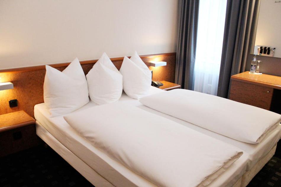 Standard Double Room photo 1