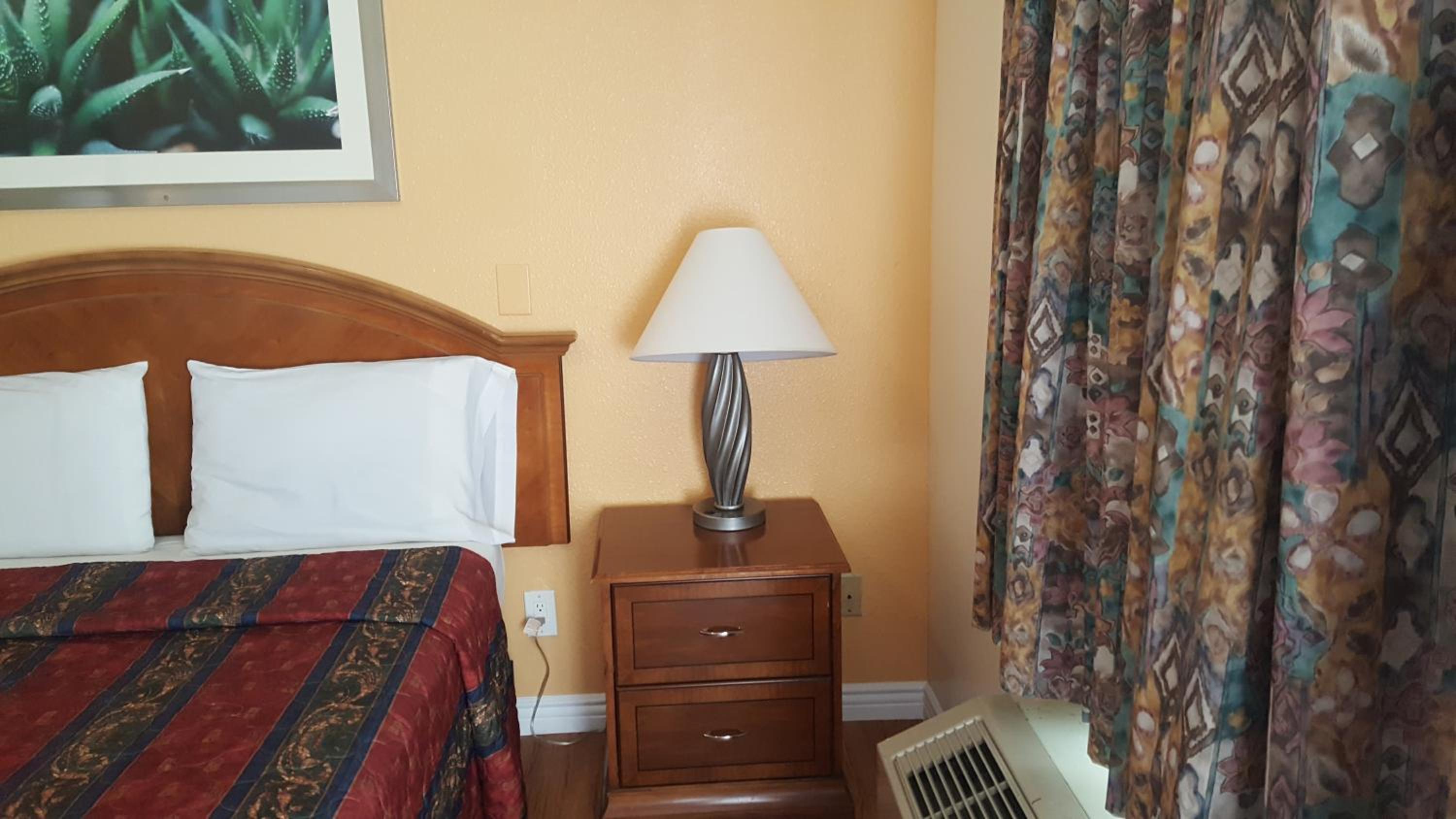 Deluxe Queen Room photo 3