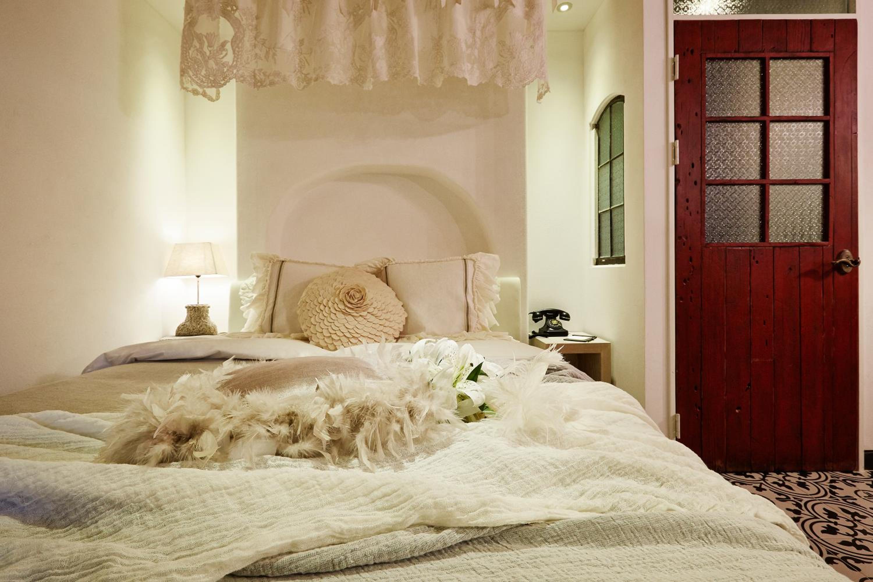 Deluxe King Suite