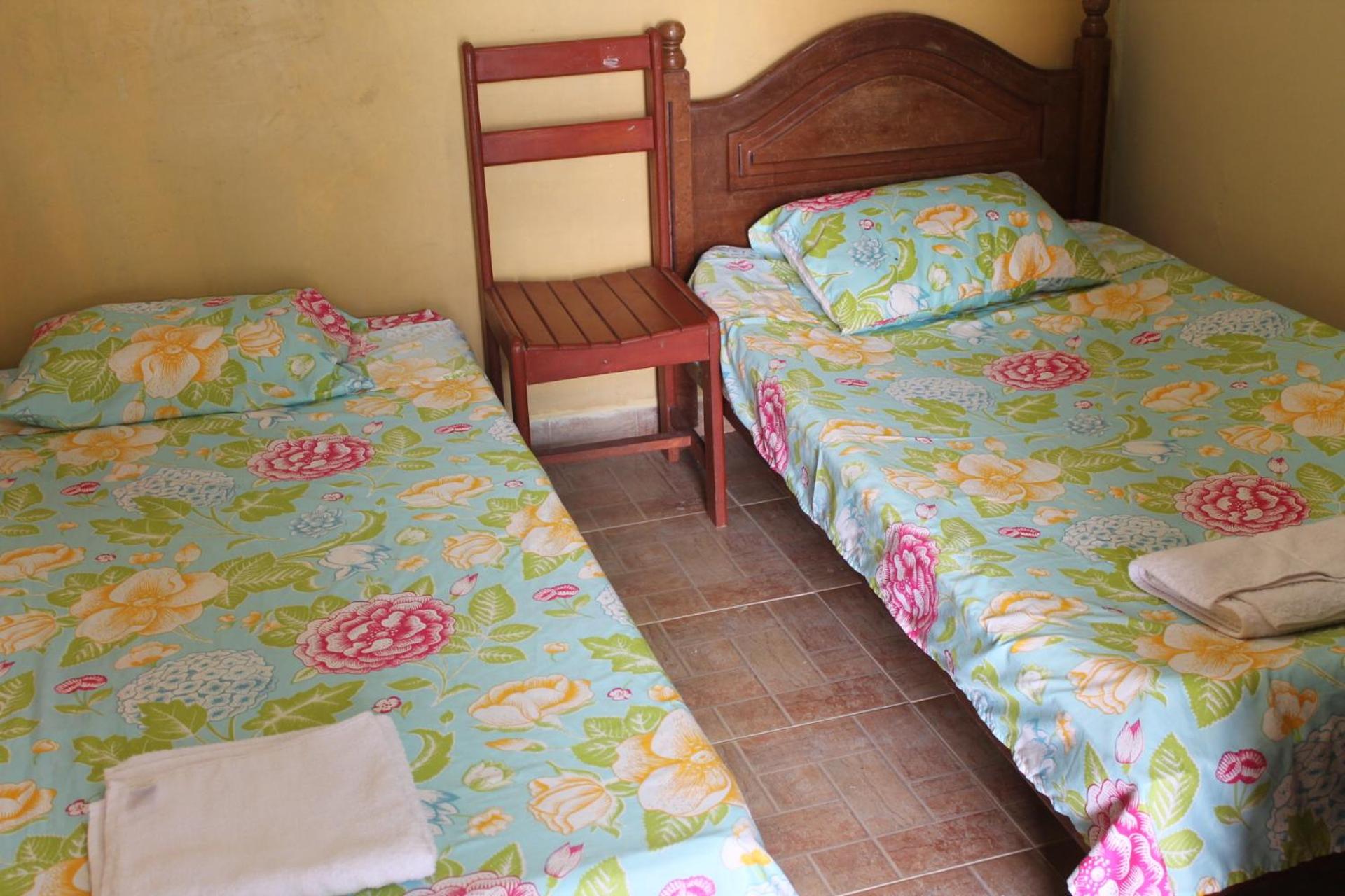 Double Room with Private Bathroom photo 2