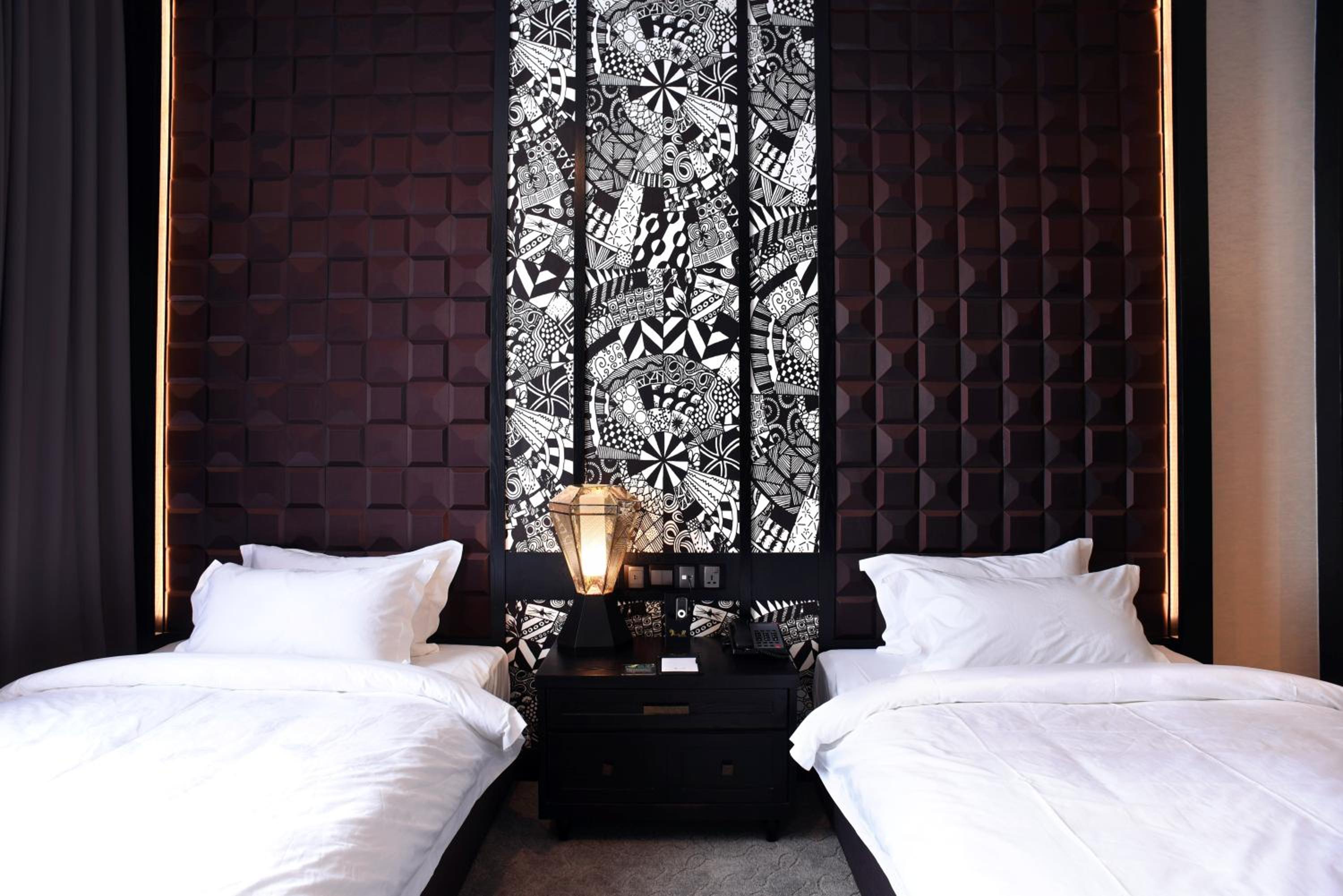 Deluxe Twin Room photo 3
