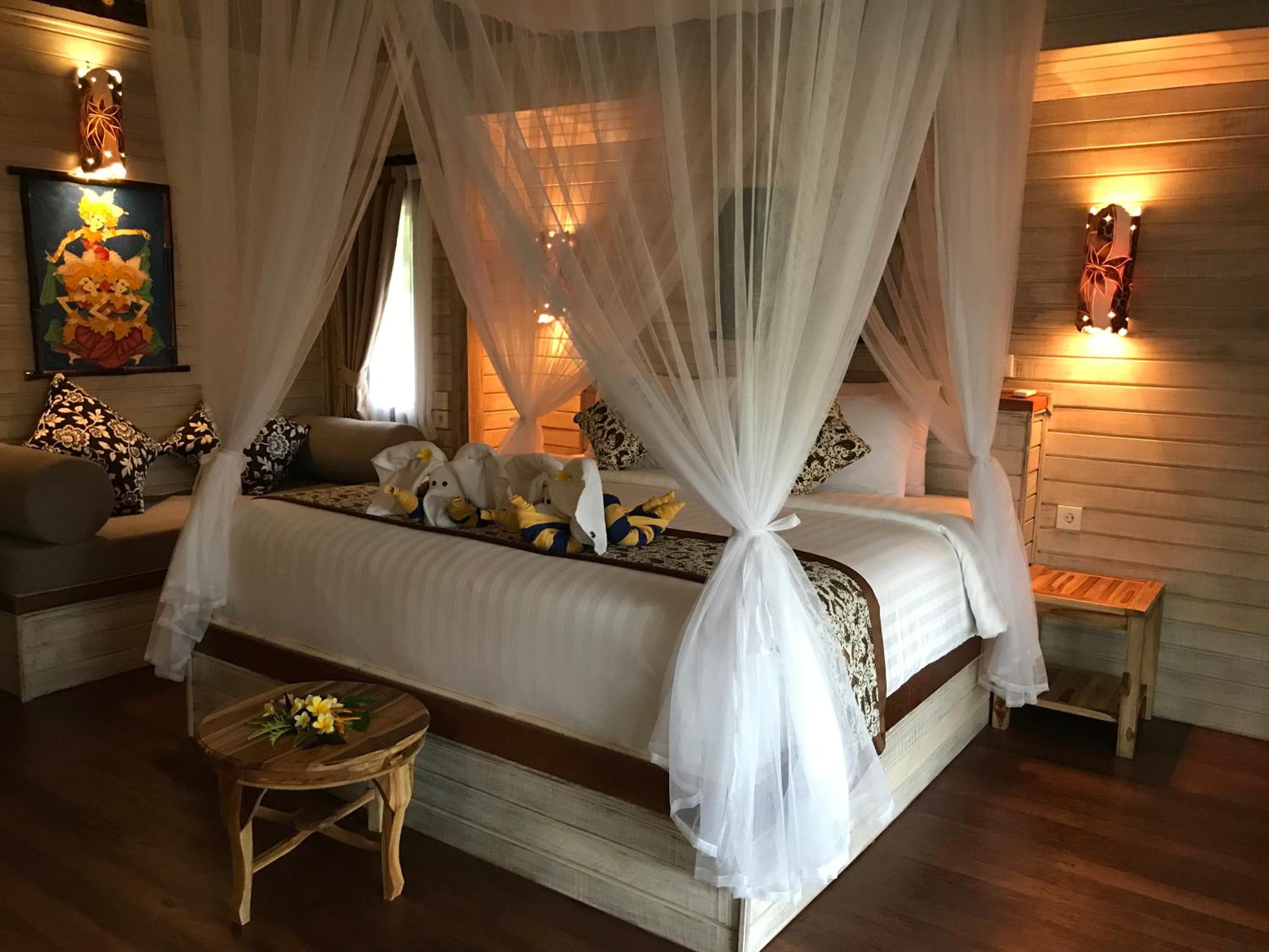 Deluxe Double Room with Pool View - Photo 2