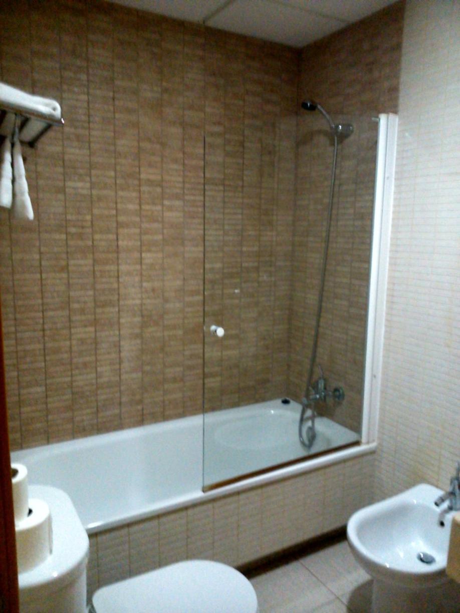 Double or Twin Room photo 2