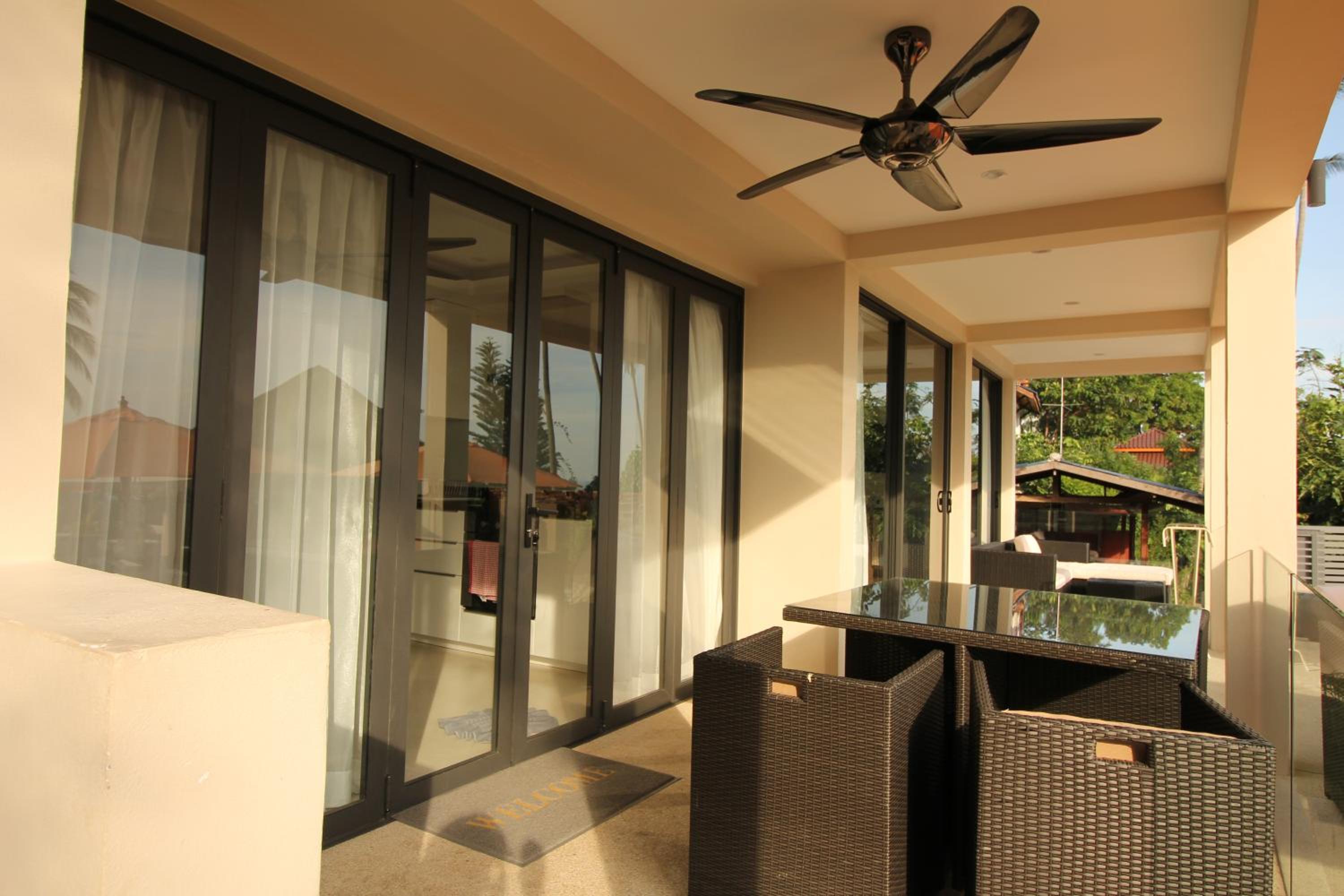 Villa 2 photo 3