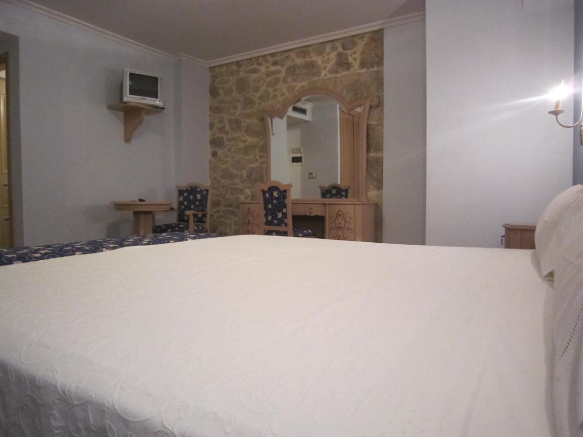 Deluxe Double Room - Photo 1